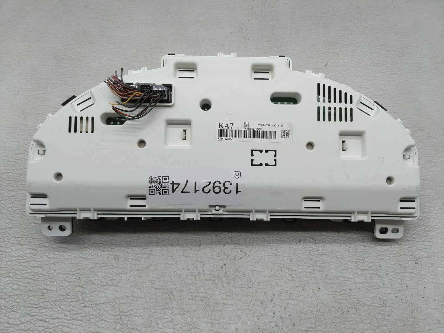 2014-2017 Honda Odyssey Instrument Cluster Speedometer Gauges P/N:78100-TK8-A711-M1 Fits Fits 2014 2015 2016 2017 OEM Used A