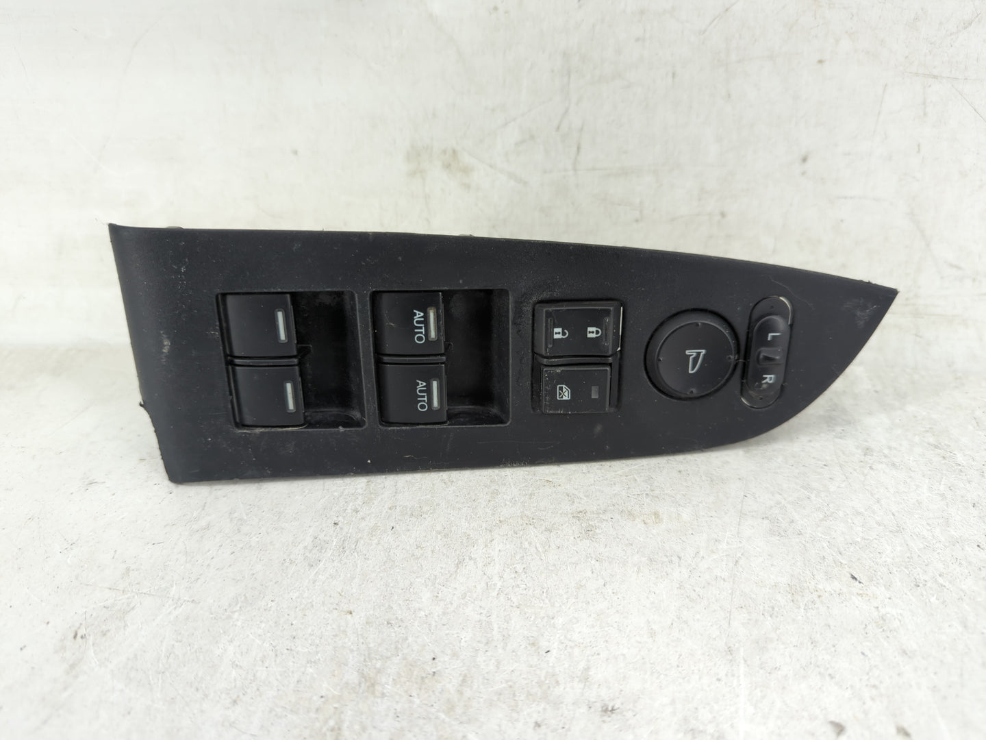2014-2017 Honda Odyssey Master Power Window Switch Replacement Driver Side Left Fits Fits 2014 2015 2016 2017 OEM Used Auto 