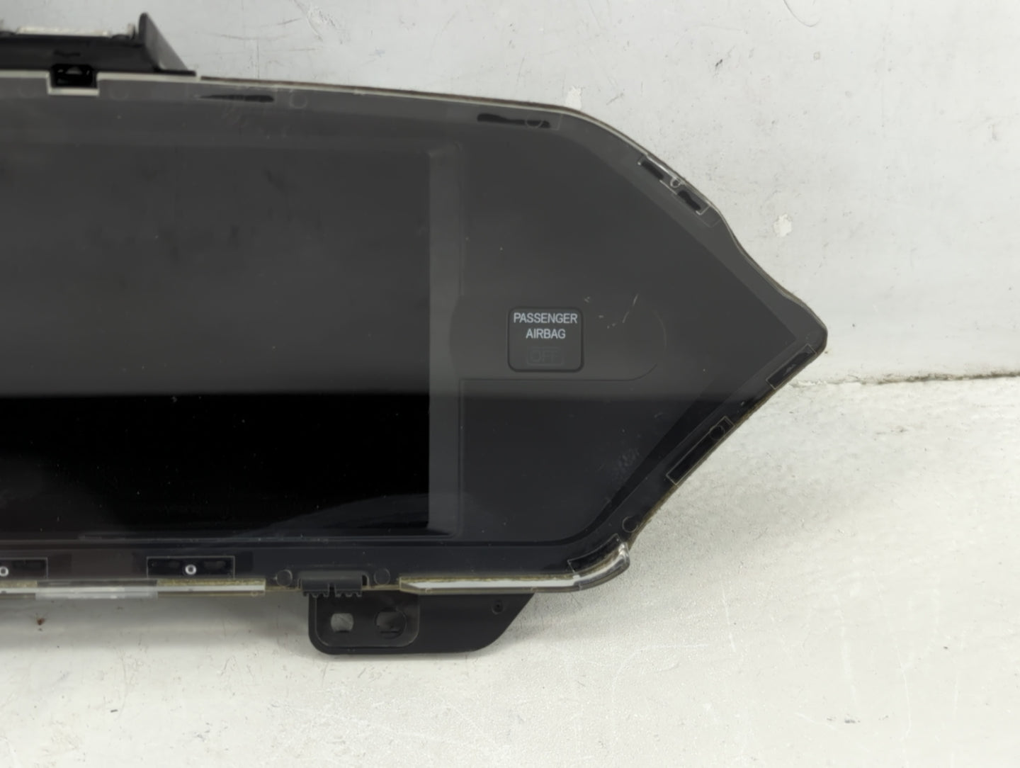2014-2017 Honda Odyssey Information Display Screen - Oemusedautoparts1.com