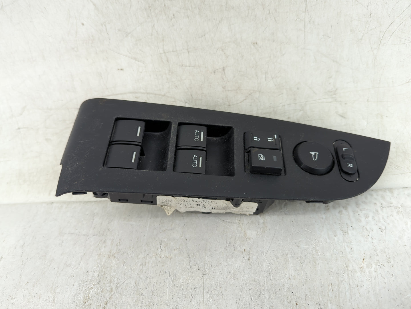 2014-2017 Honda Odyssey Master Power Window Switch Replacement Driver Side Left Fits Fits 2014 2015 2016 2017 OEM Used Auto 