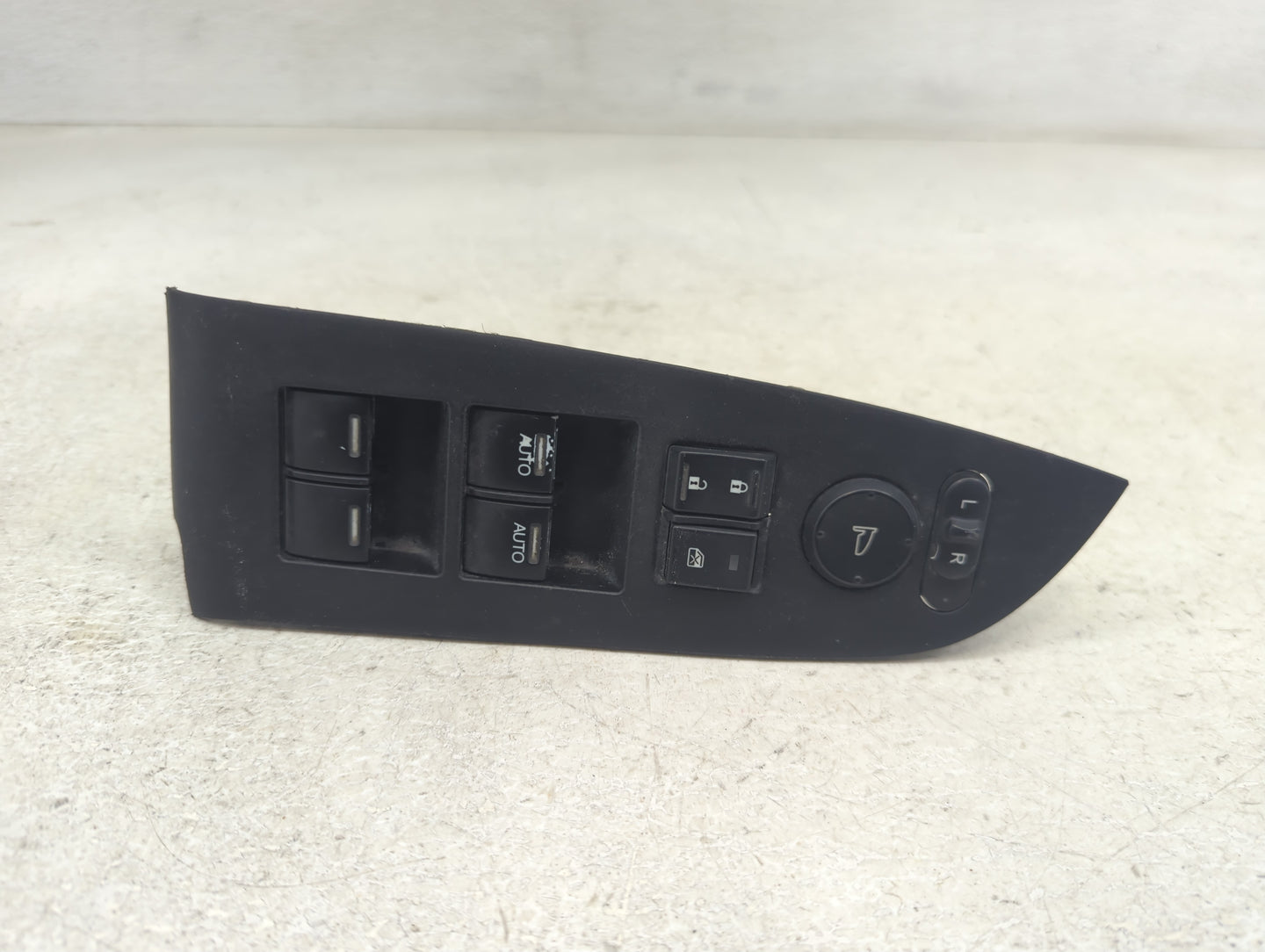 2014-2017 Honda Odyssey Master Power Window Switch Replacement Driver Side Left Fits Fits 2014 2015 2016 2017 OEM Used Auto 