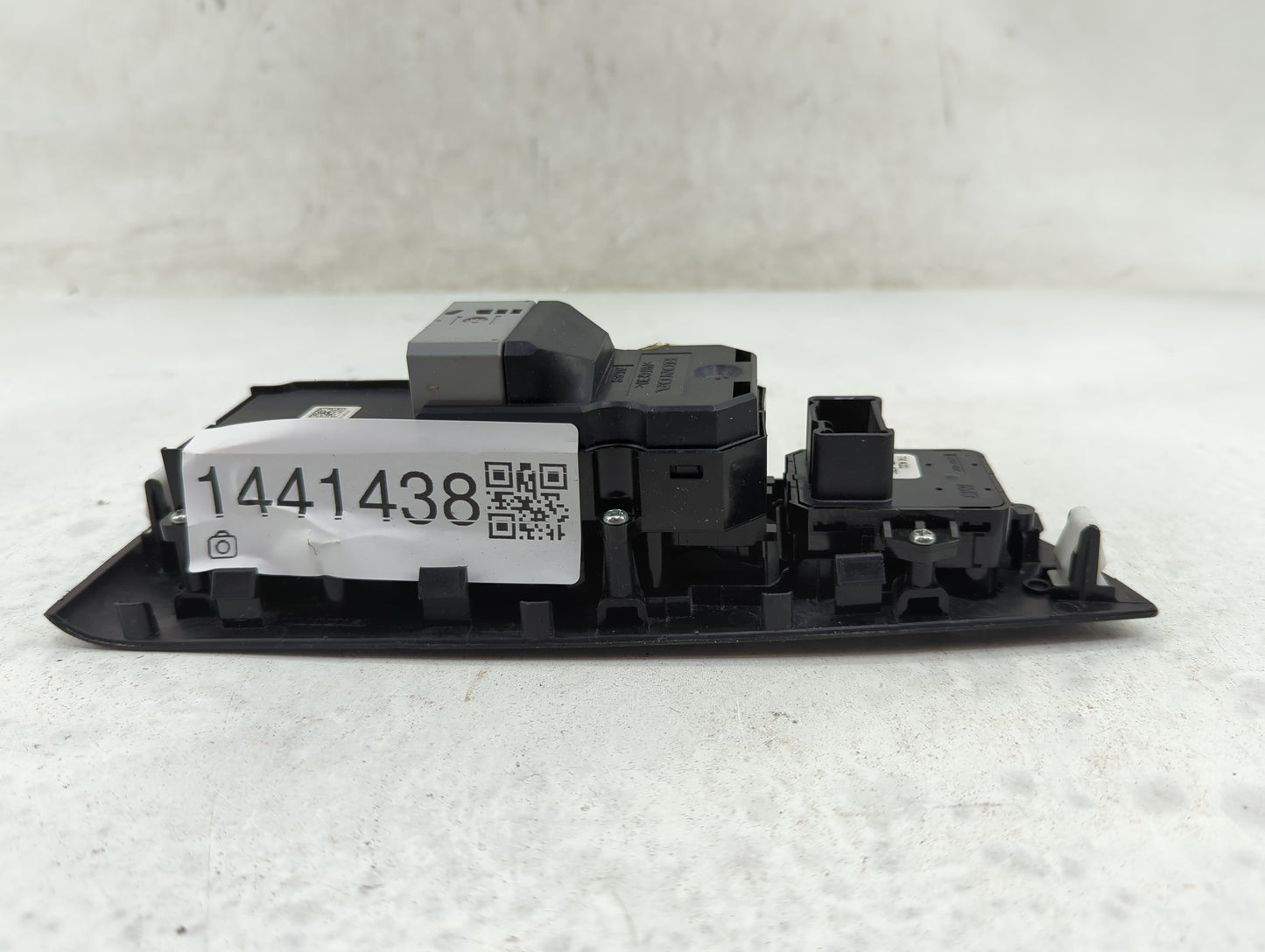 2014-2017 Honda Odyssey Master Power Window Switch Replacement Driver Side Left P/N:35750TK8A411M1 35750TK8A411 Fits OEM Use