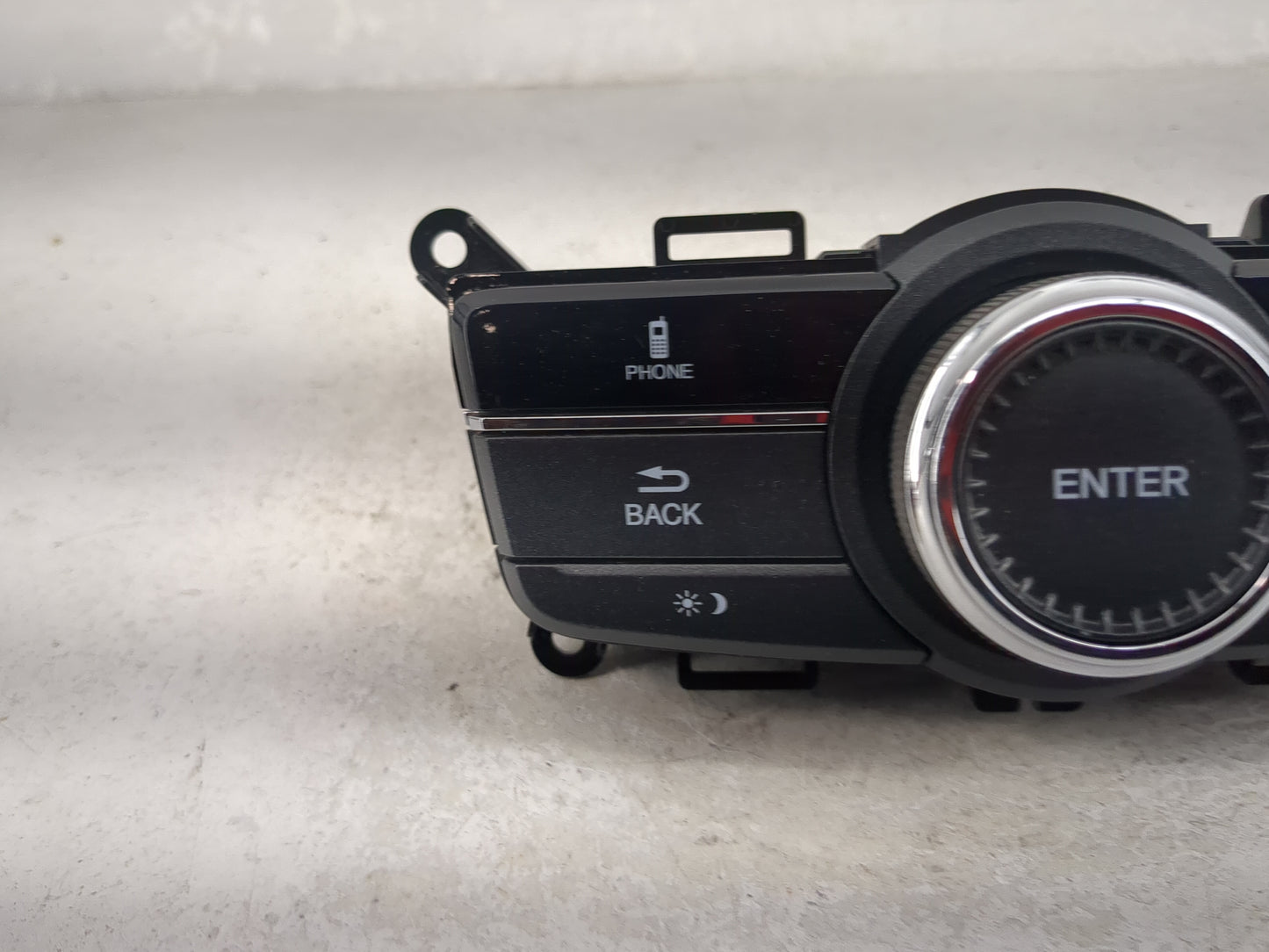 2014-2017 Honda Odyssey Radio AM FM Cd Player Receiver Replacement P/N:TK8-A310 Fits Fits 2014 2015 2016 2017 OEM Used Auto 