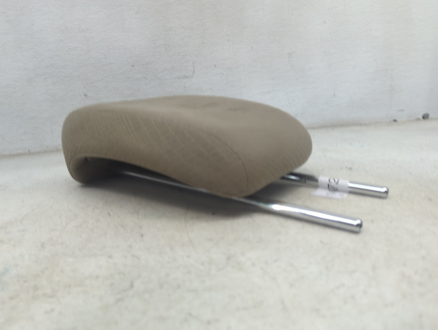 2014 Honda Odyssey Headrest Head Rest Rear Seat Fits OEM Used Auto Parts - Oemusedautoparts1.com