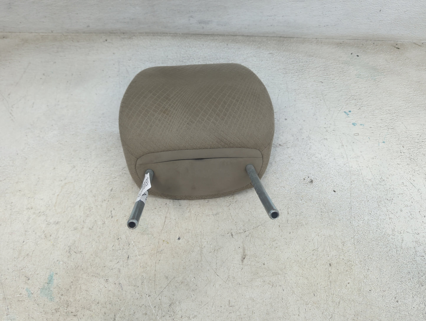 2014 Honda Odyssey Headrest Head Rest Front Driver Seat Tan - Oemusedautoparts1.com