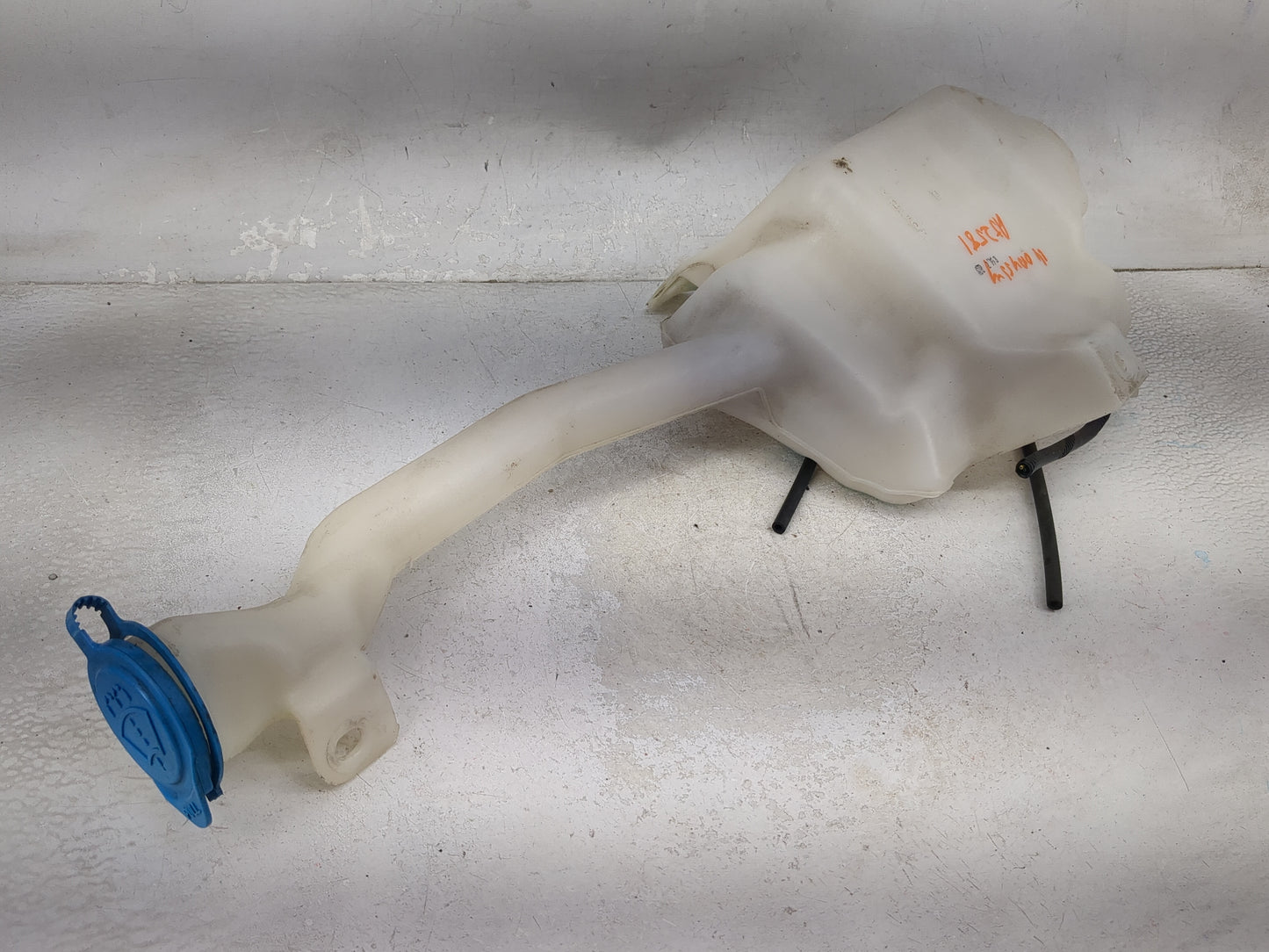 2011-2017 Honda Odyssey Windshield Washer Fluid Reservoir Bottle Oem 1473981 - Oemusedautoparts1.com