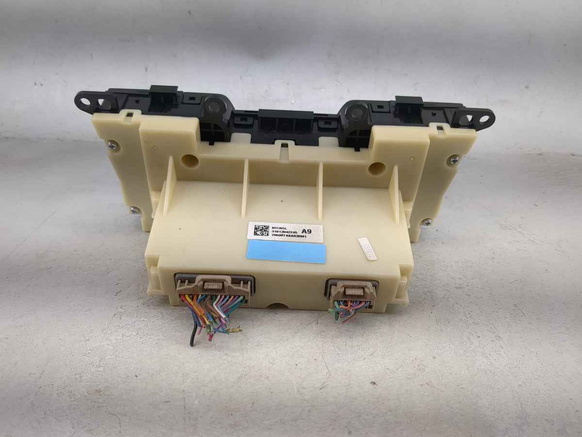 2011-2017 Honda Odyssey Climate Control Module Temperature AC/Heater Replacement P/N:79600TK8A930M1 31013042245 Fits OEM Use
