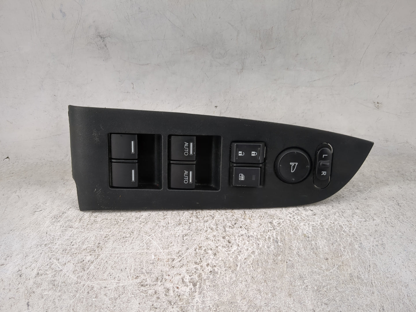 2014-2017 Honda Odyssey Master Power Window Switch Replacement Driver Side Left P/N:35750TK8A411M1 SANWD1031A Fits OEM Used 