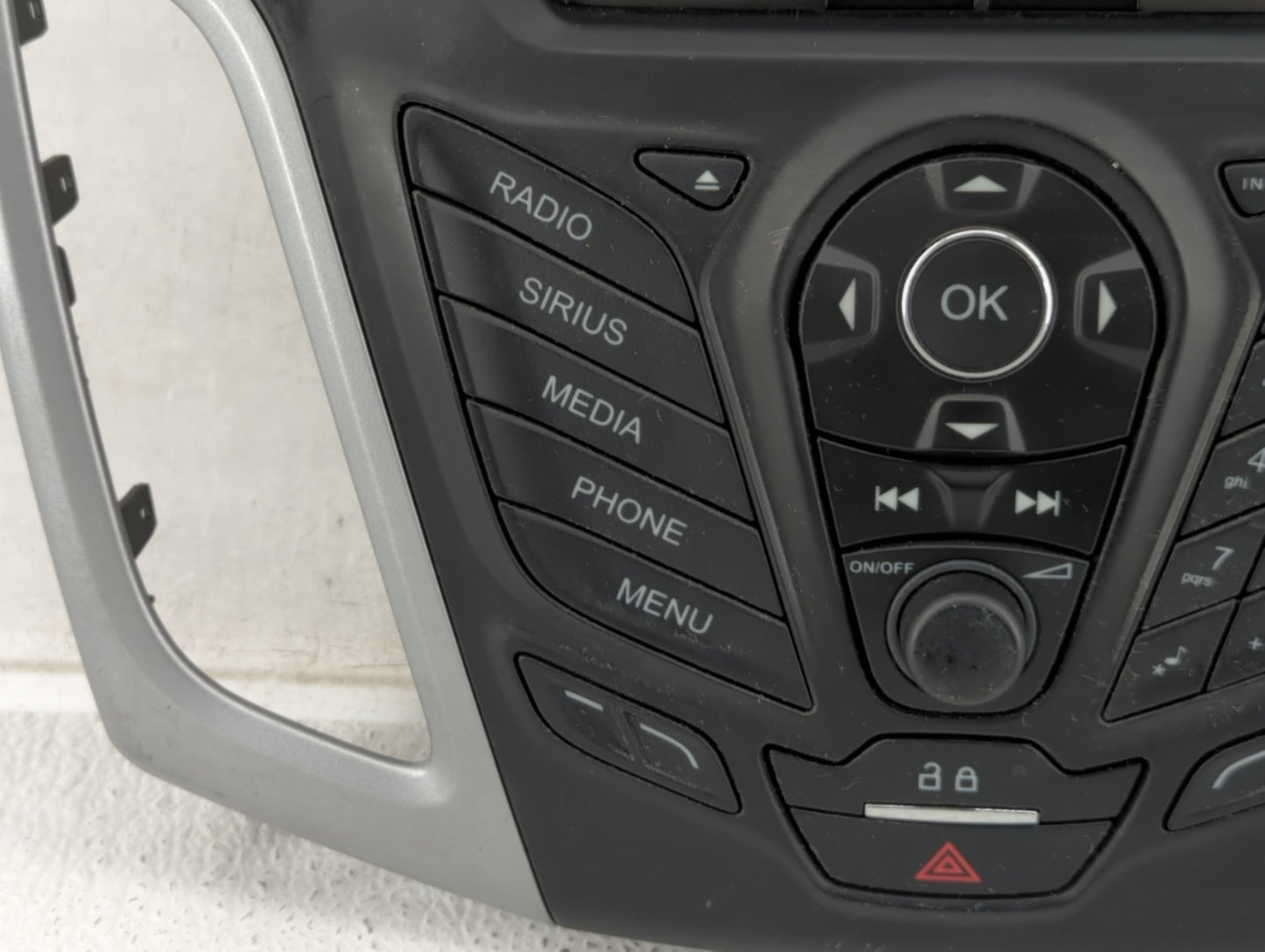 Honda Odyssey Radio Control Panel - Oemusedautoparts1.com