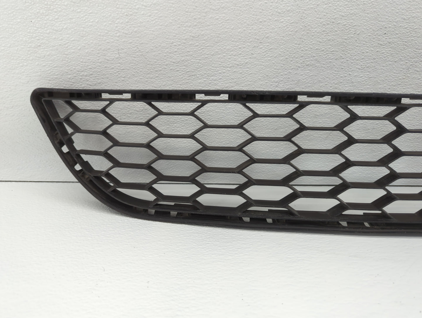 2014 Honda Odyssey Front Bumper Grille Cover - Oemusedautoparts1.com