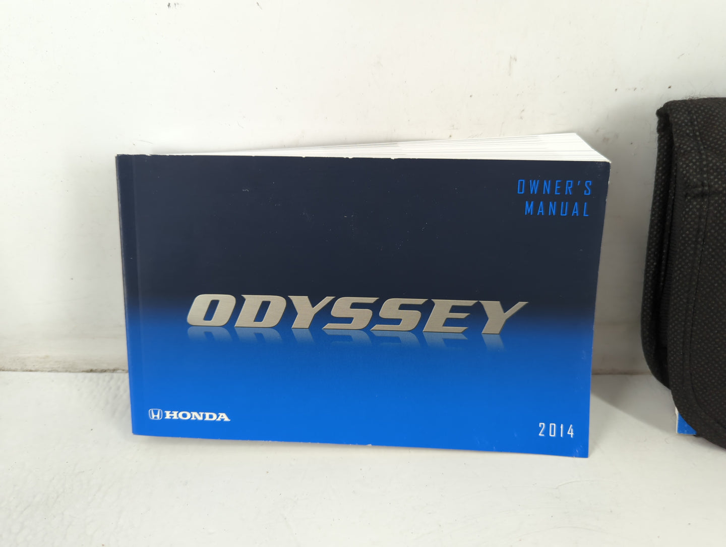 2014 Honda Odyssey Owners Manual Book Guide P/N:00X31-TK8-6310 31TK8631 OEM Used Auto Parts - Oemusedautoparts1.com