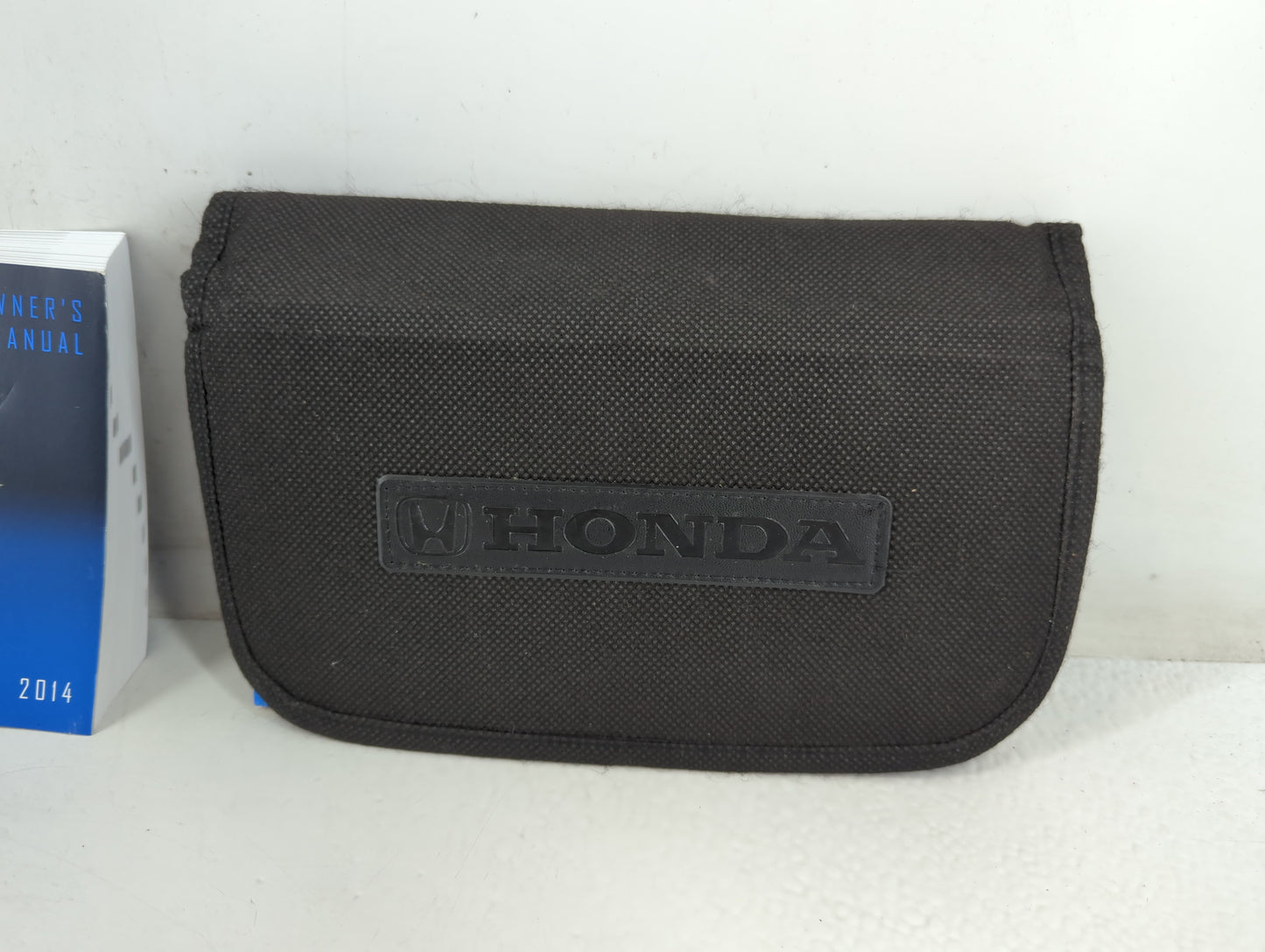 2014 Honda Odyssey Owners Manual Book Guide P/N:00X31-TK8-6310 31TK8631 OEM Used Auto Parts - Oemusedautoparts1.com