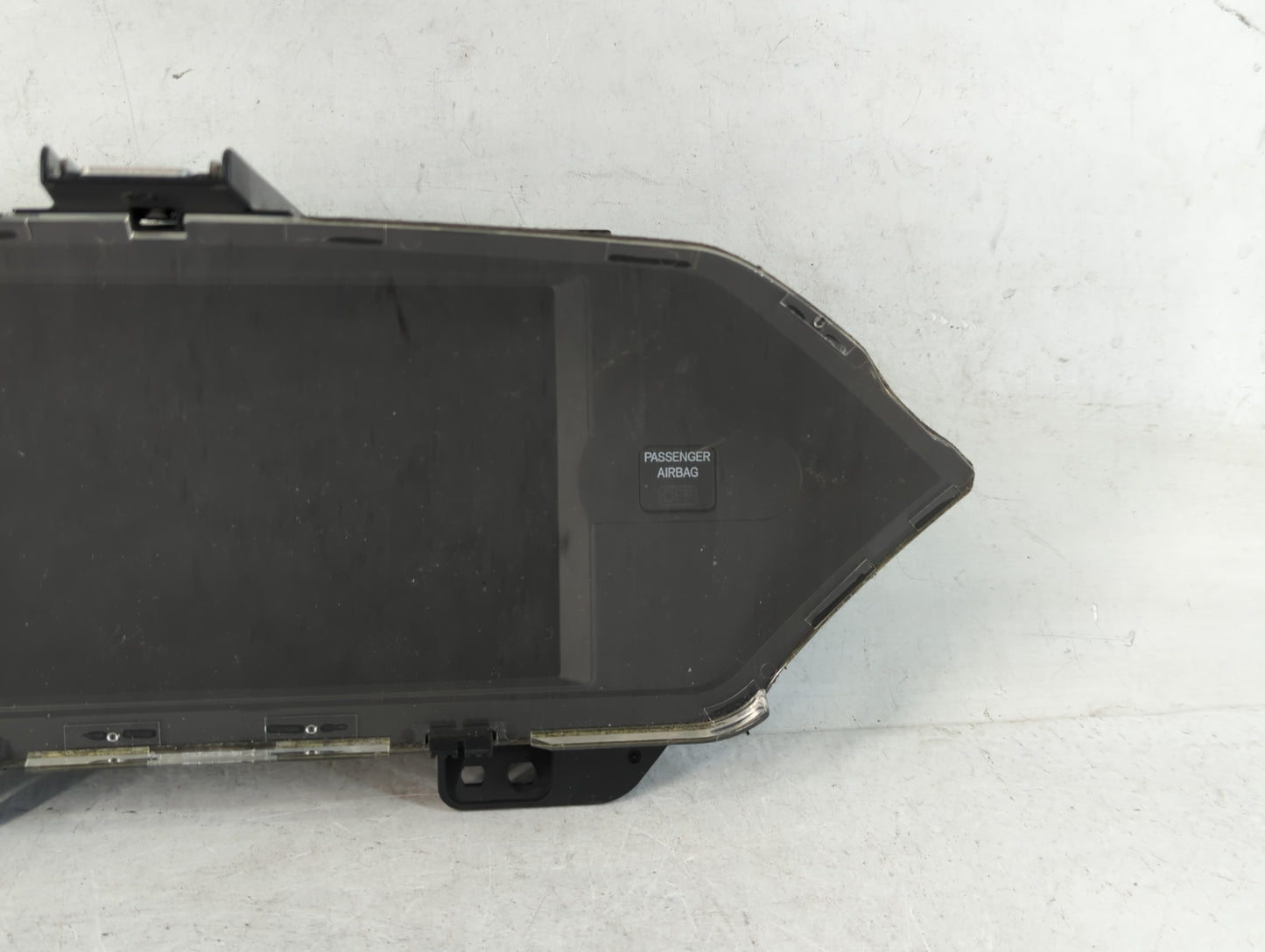 2014-2017 Honda Odyssey Information Display Screen - Oemusedautoparts1.com