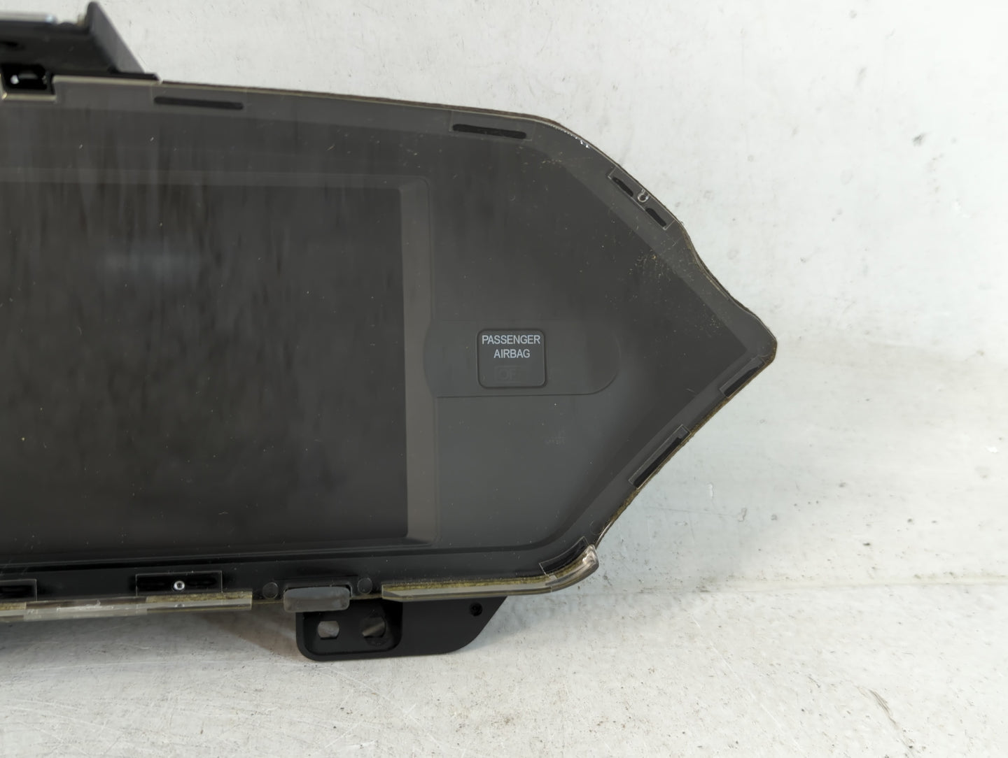 2014-2017 Honda Odyssey Information Display Screen - Oemusedautoparts1.com
