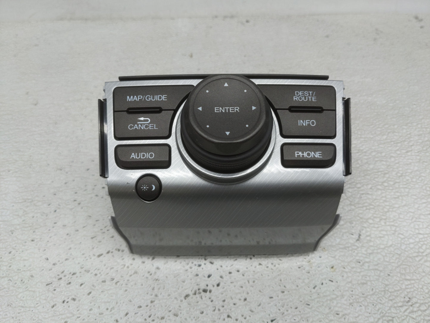 2012-2015 Honda Pilot Radio AM FM Cd Player Receiver Replacement P/N:39050-SZA-A110-M1 Fits Fits 2012 2013 2014 2015 OEM Use