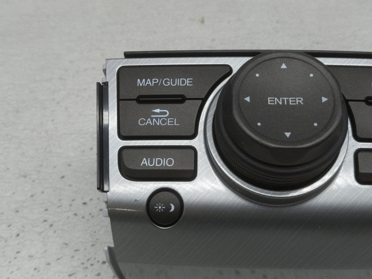 2012-2015 Honda Pilot Radio AM FM Cd Player Receiver Replacement P/N:39050-SZA-A110-M1 Fits Fits 2012 2013 2014 2015 OEM Use