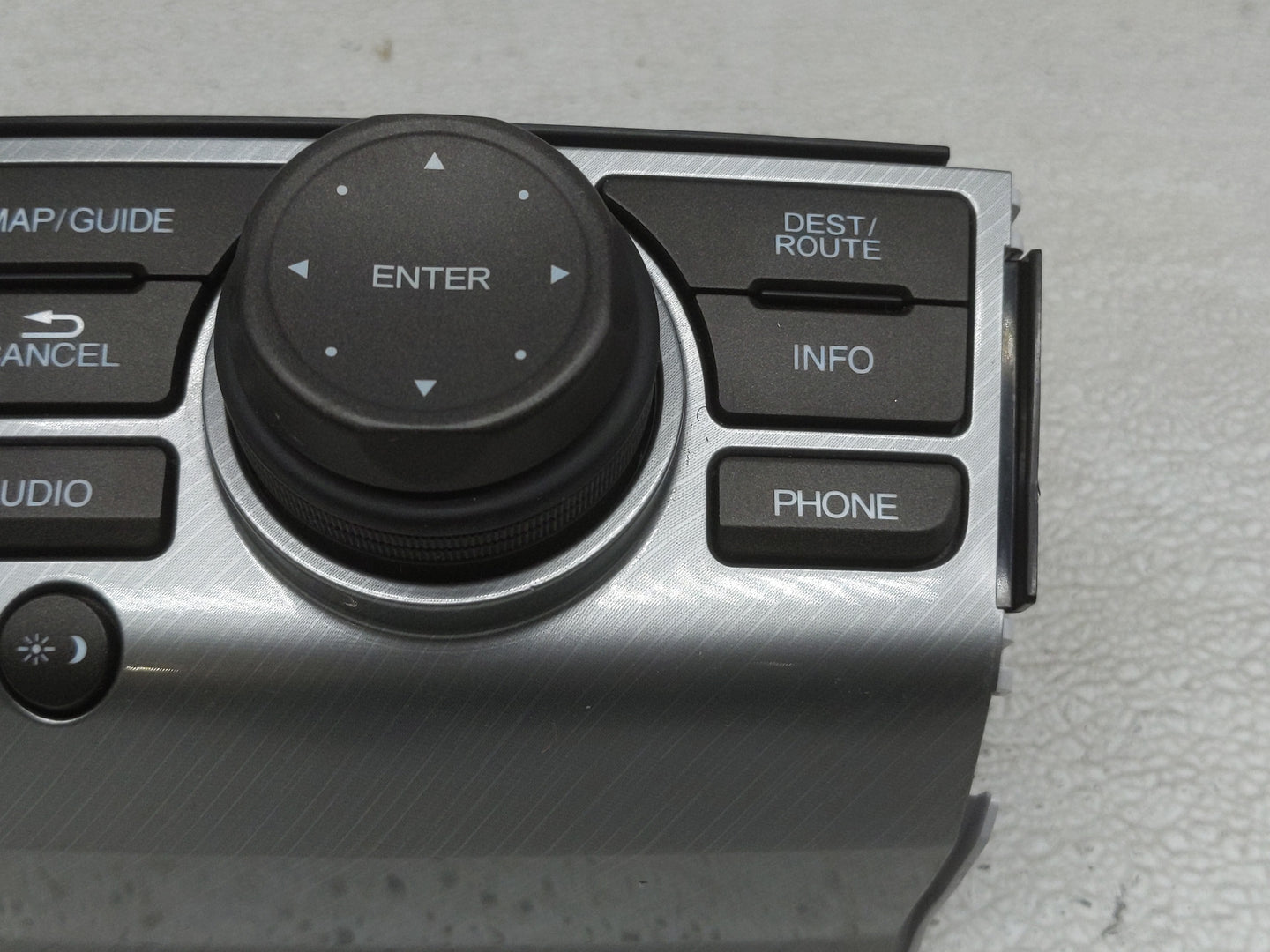 2012-2015 Honda Pilot Radio AM FM Cd Player Receiver Replacement P/N:39050-SZA-A110-M1 Fits Fits 2012 2013 2014 2015 OEM Use