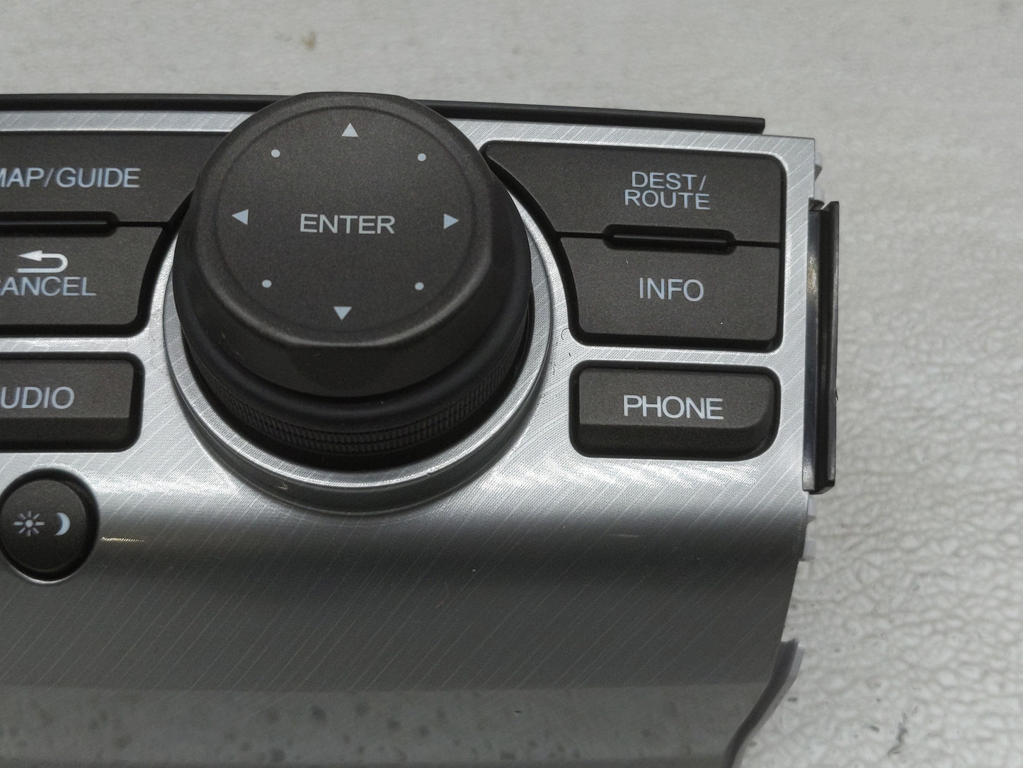 2012-2015 Honda Pilot Radio AM FM Cd Player Receiver Replacement P/N:39050-SZA-A110-M1 Fits Fits 2012 2013 2014 2015 OEM Use