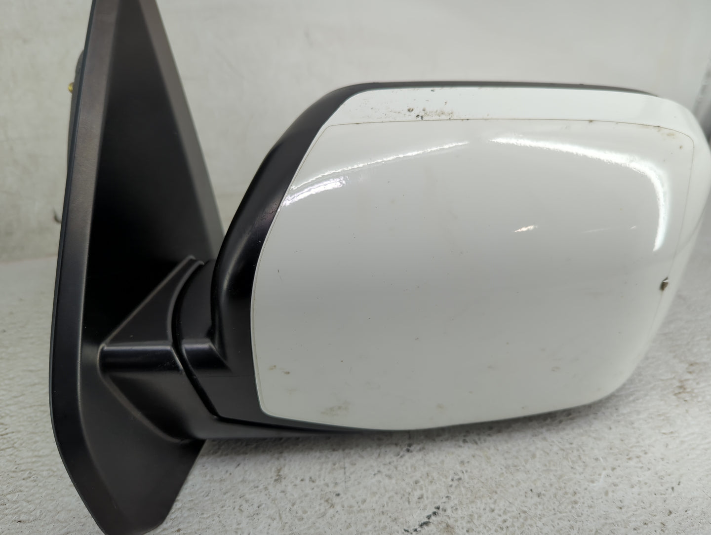 2009-2015 Honda Pilot Driver Side View Mirror - Left Door Mirror OEM Used - Oemusedautoparts1.com