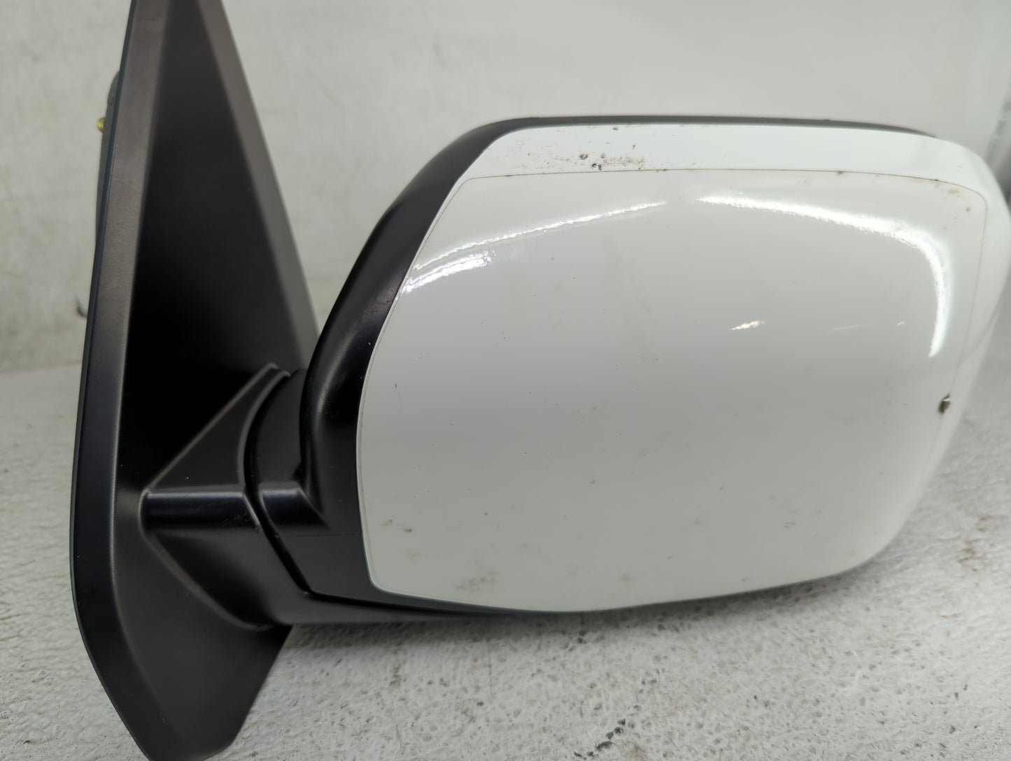 2009-2015 Honda Pilot Driver Side View Mirror - Left Door Mirror OEM Used - Oemusedautoparts1.com