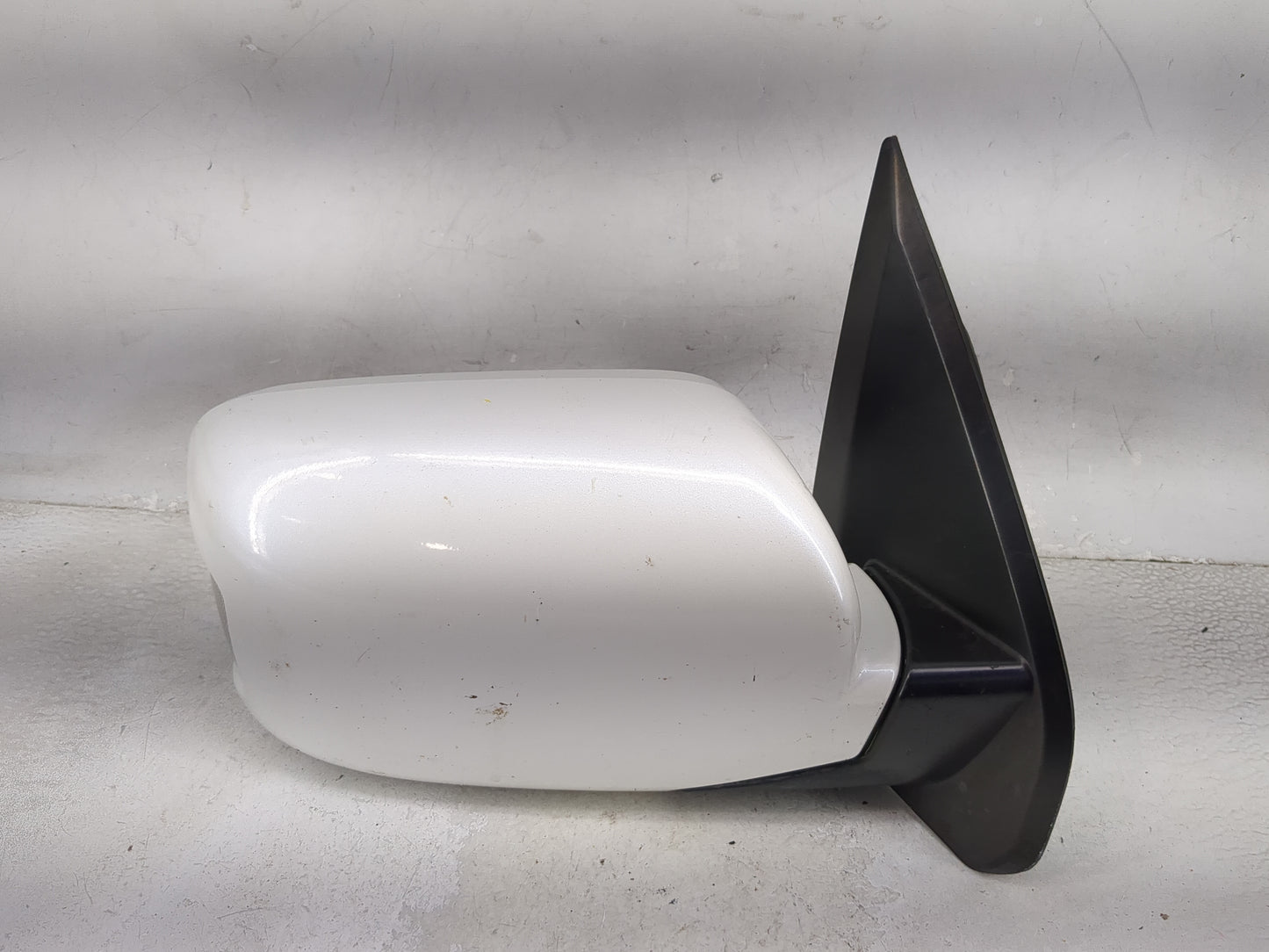 2009-2015 Honda Pilot Passenger Side View Mirror - Right Door Mirror OEM Used - Oemusedautoparts1.com