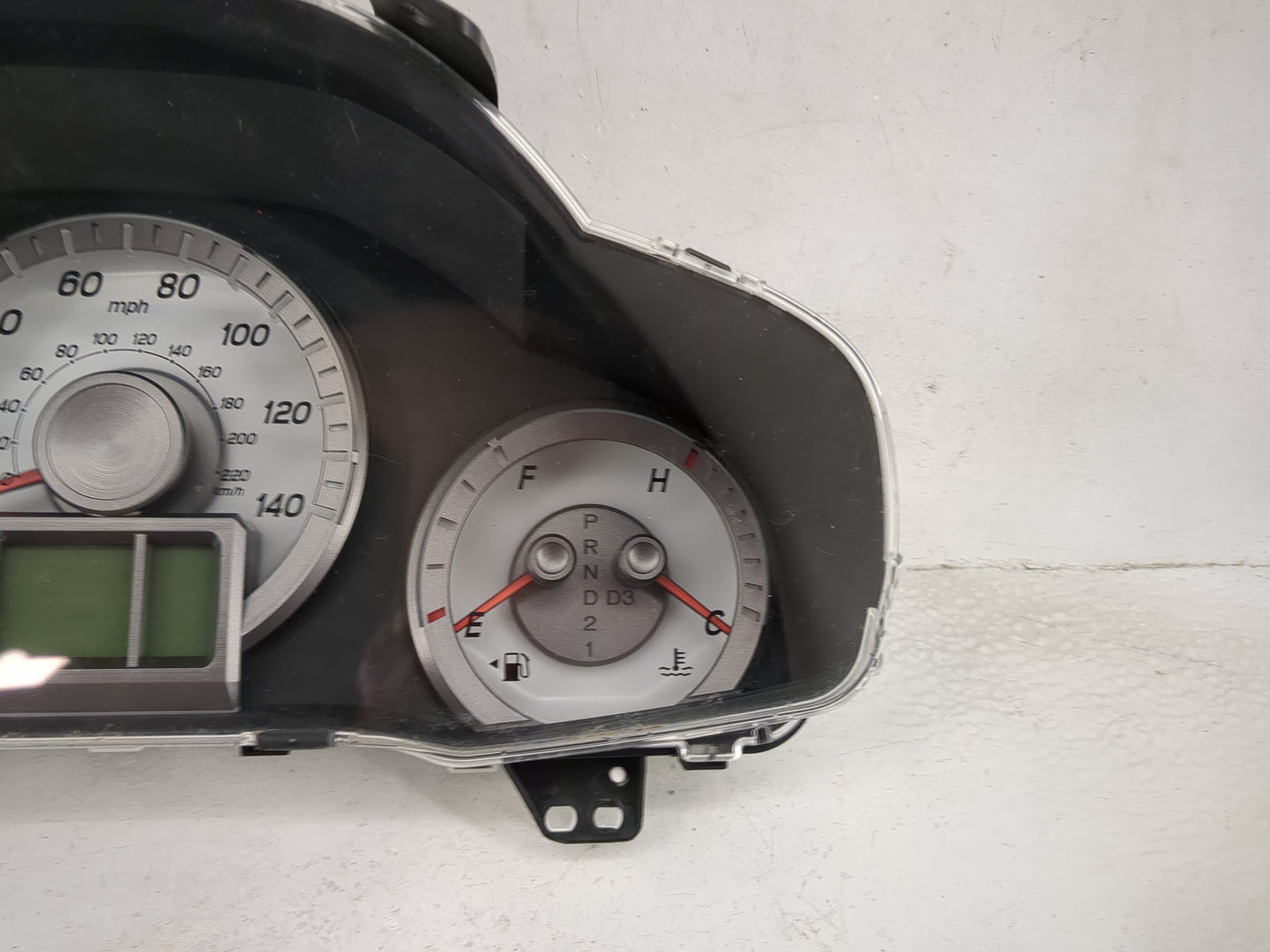 2014-2015 Honda Pilot Instrument Cluster Speedometer Gauges P/N:78100-SZA-A910-M1 Z991028141 Miles: Fits Fits 2014 2015 OEM 