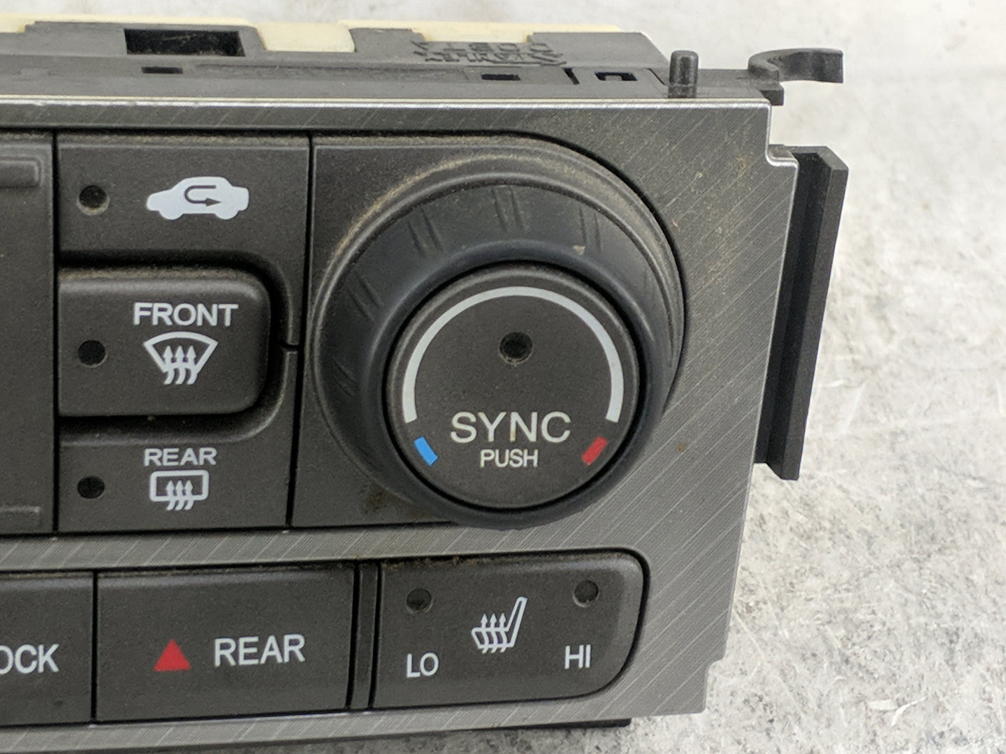 2012-2015 Honda Pilot Climate Control Module Temperature AC/Heater Replacement P/N:79600SZAA310M1 32913102840 Fits OEM Used 