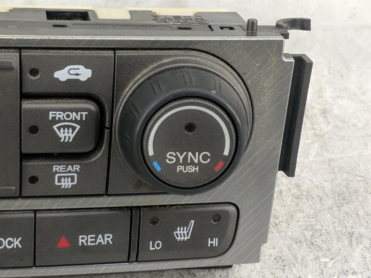2012-2015 Honda Pilot Climate Control Module Temperature AC/Heater Replacement P/N:79600SZAA310M1 32913102840 Fits OEM Used 
