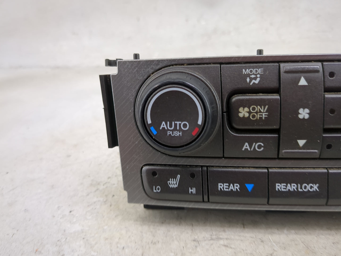 2012-2015 Honda Pilot Climate Control Module Temperature AC/Heater Replacement P/N:79600SZAA110M1 Fits Fits 2012 2013 2014 2