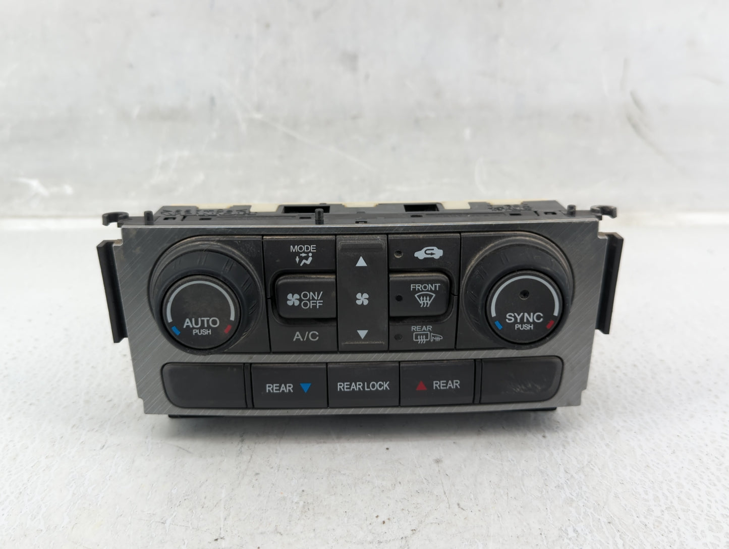 2013-2015 Honda Pilot Climate Control Module Temperature AC/Heater Replacement P/N:79600SZAA810M1 Fits Fits 2013 2014 2015 O