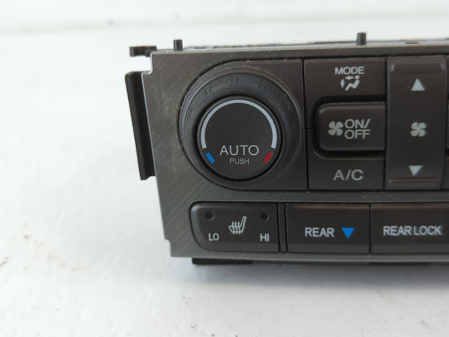 2012-2015 Honda Pilot Climate Control Module Temperature AC/Heater Replacement P/N:NH834L Fits Fits 2012 2013 2014 2015 OEM 