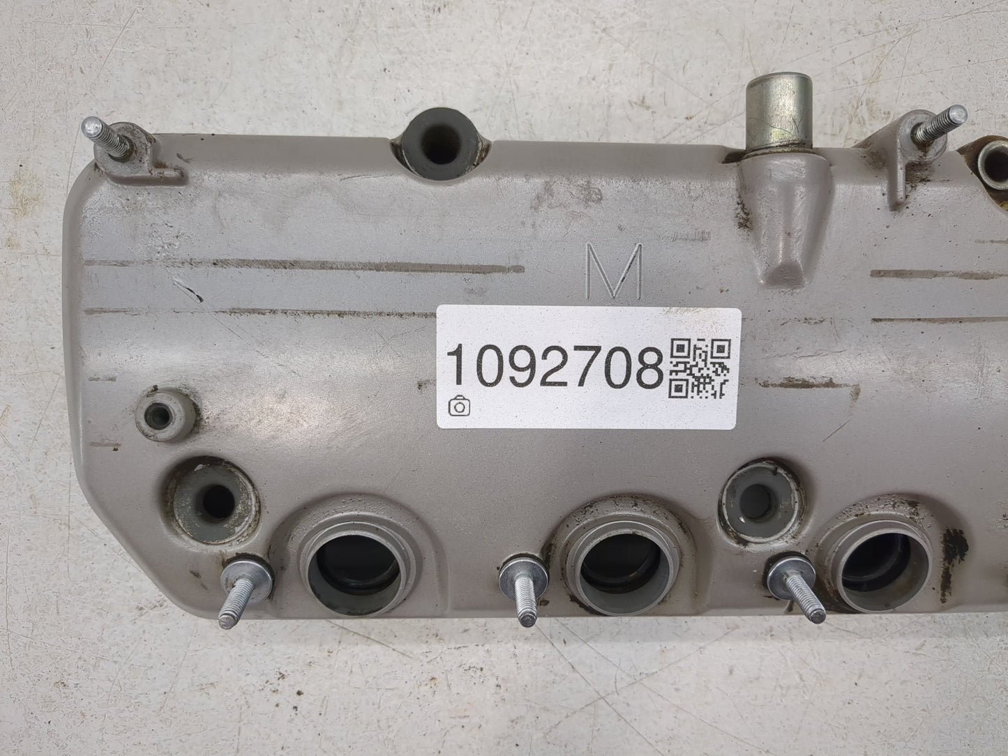 2014 Hyundai Accent Driver Left Cylinder Head Valve Cover Fits OEM Used Auto Parts - Oemusedautoparts1.com