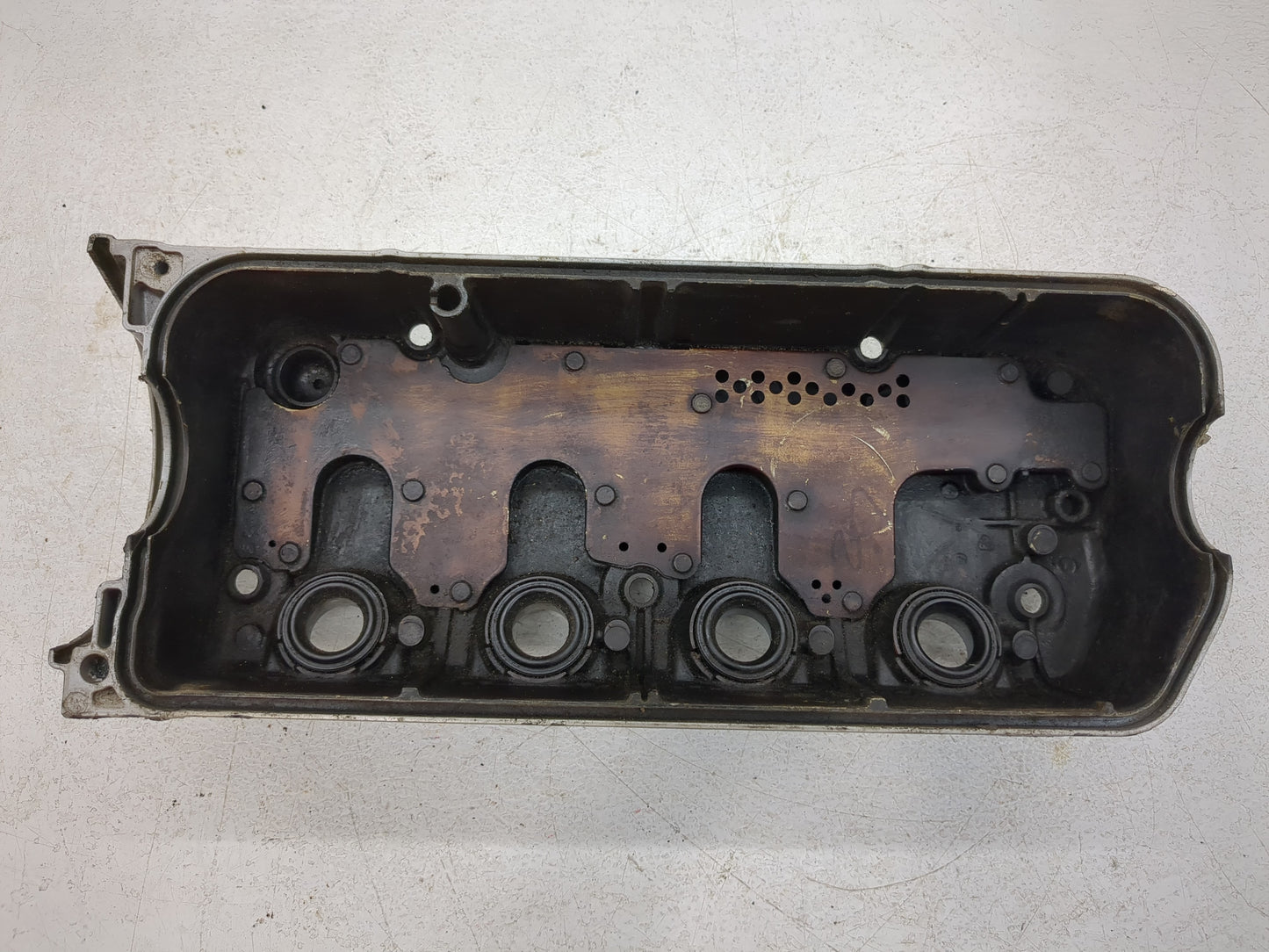 2014 Hyundai Accent Driver Left Cylinder Head Valve Cover Fits OEM Used Auto Parts - Oemusedautoparts1.com
