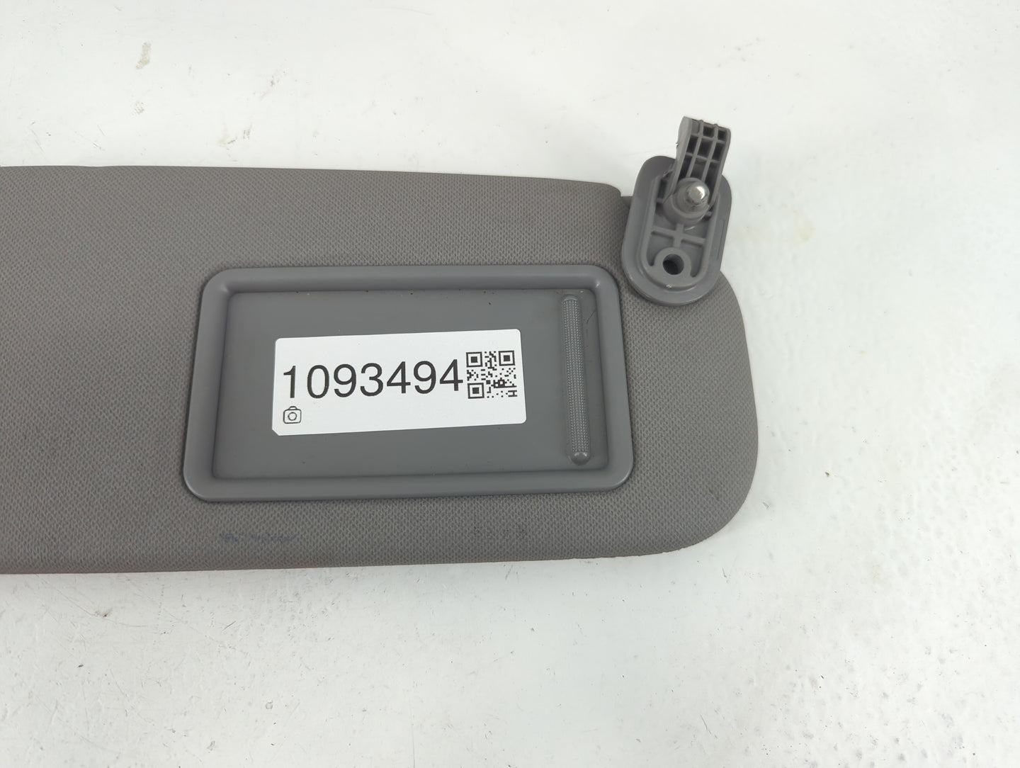 2014-2017 Hyundai Accent Sun Visor Shade Replacement Passenger Right Mirror Fits Fits 2014 2015 2016 2017 OEM Used Auto Part