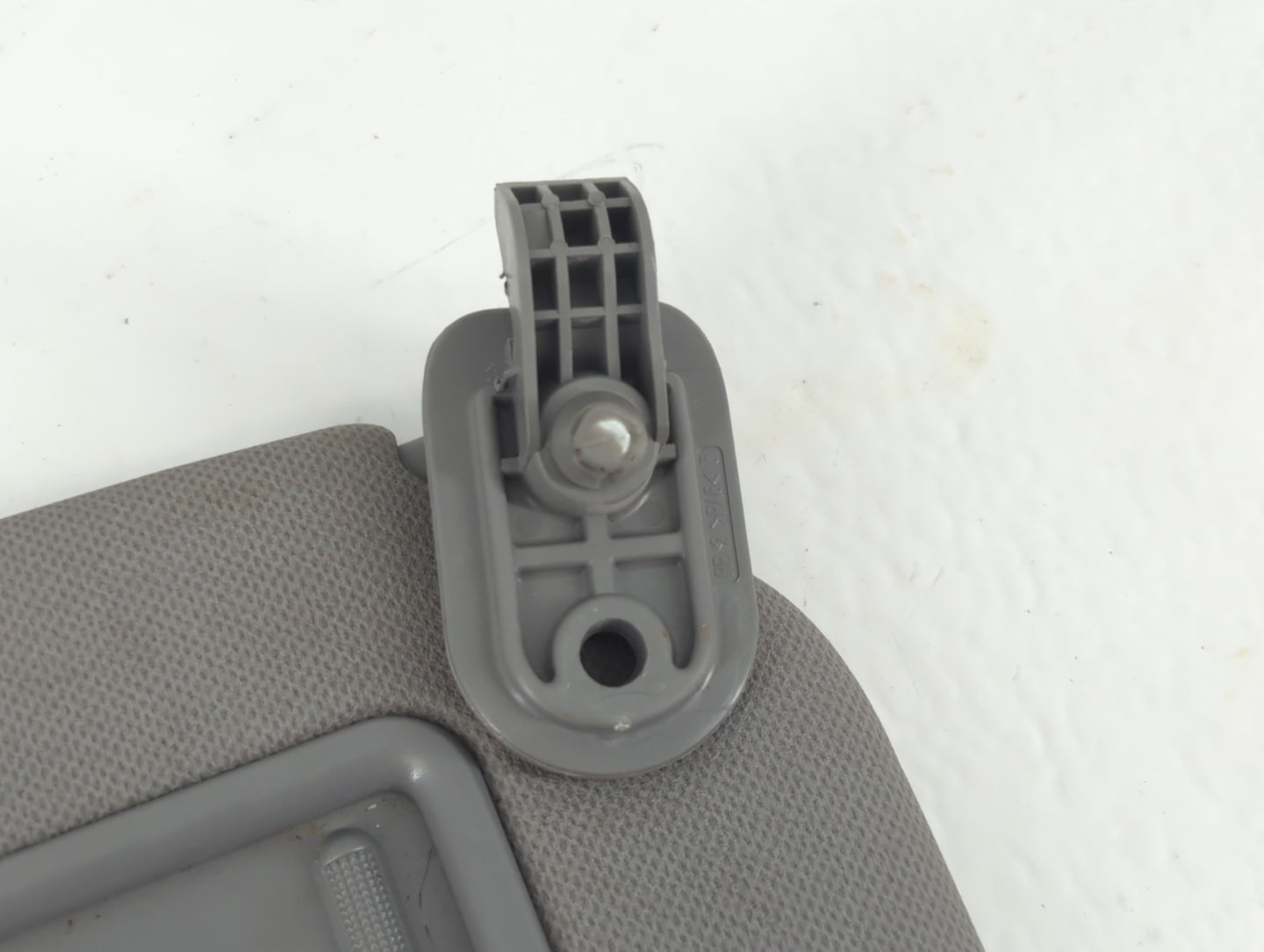 2014-2017 Hyundai Accent Sun Visor Shade Replacement Passenger Right Mirror Fits Fits 2014 2015 2016 2017 OEM Used Auto Part