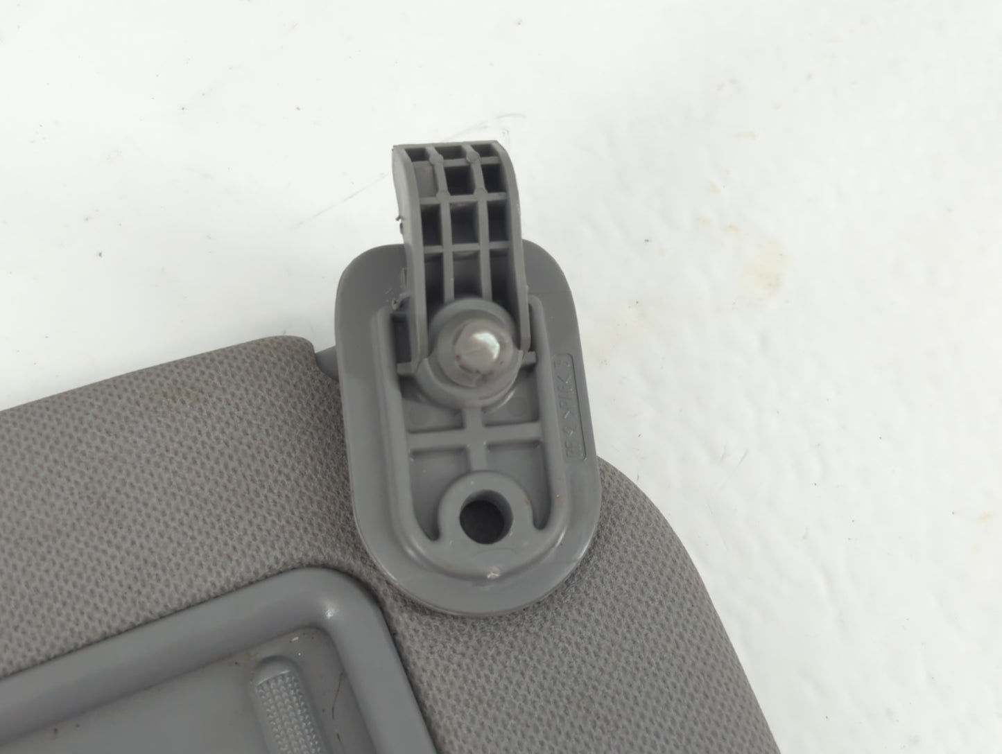 2014-2017 Hyundai Accent Sun Visor Shade Replacement Passenger Right Mirror Fits Fits 2014 2015 2016 2017 OEM Used Auto Part