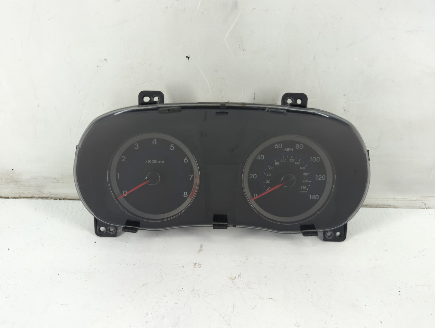 2013-2014 Hyundai Accent Instrument Cluster Speedometer Gauges P/N:94001-1R005 Fits Fits 2013 2014 OEM Used Auto Parts - Oem