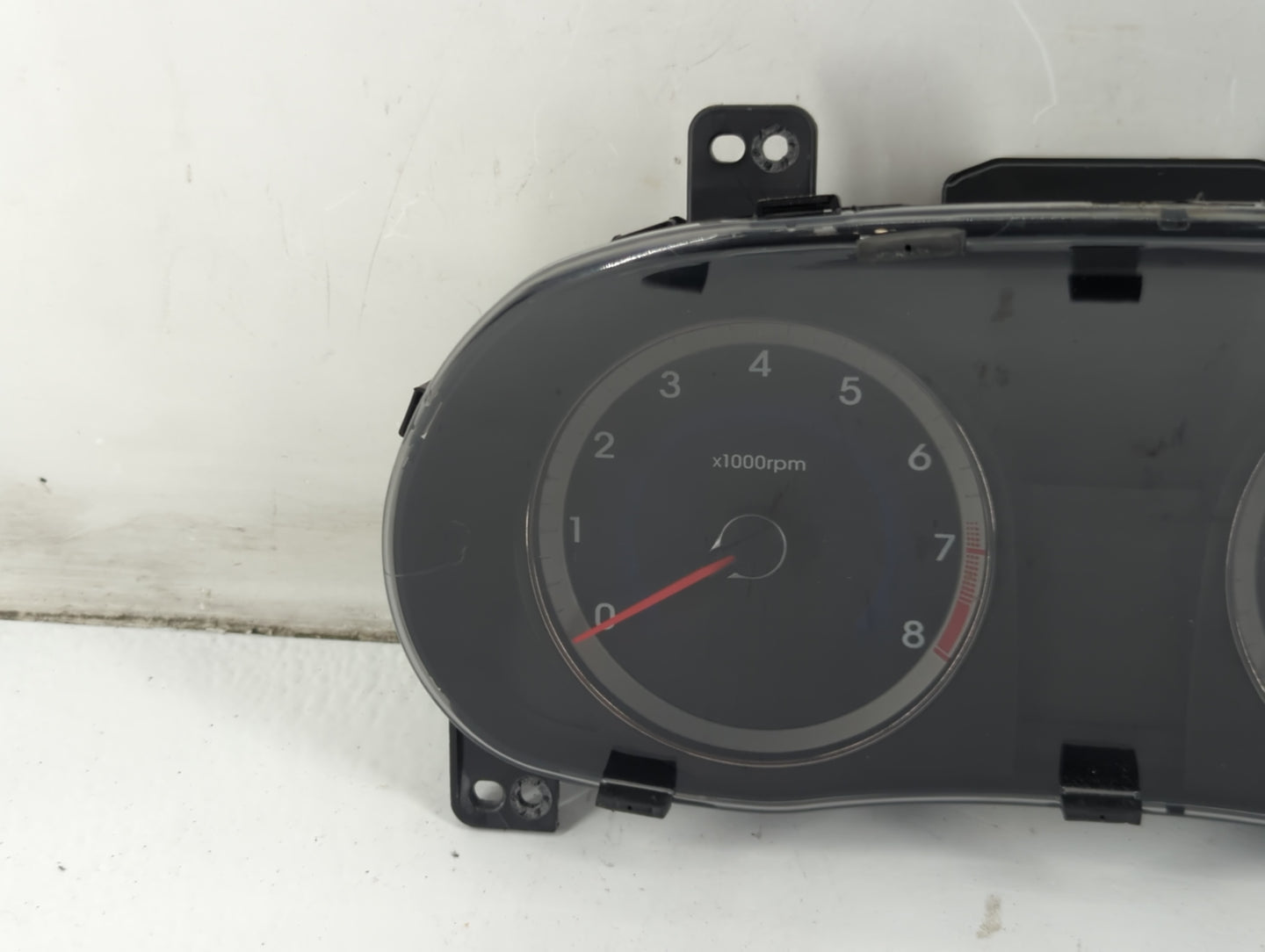 2013-2014 Hyundai Accent Instrument Cluster Speedometer Gauges P/N:94001-1R005 Fits Fits 2013 2014 OEM Used Auto Parts - Oem