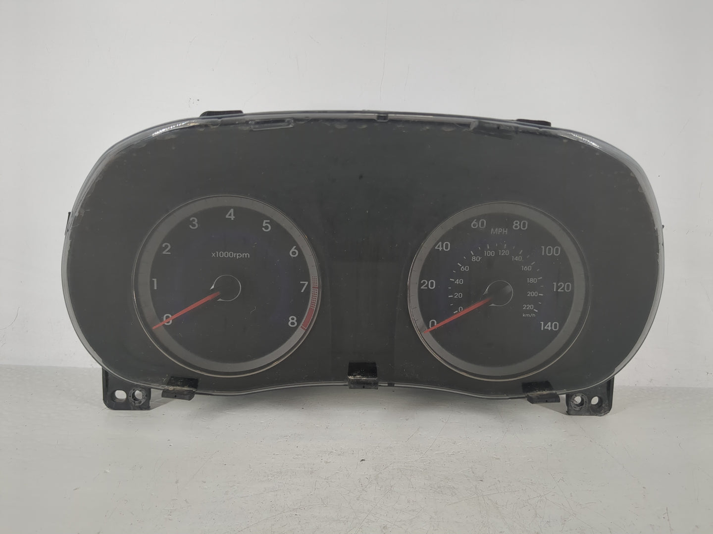 2013-2014 Hyundai Accent Instrument Cluster Speedometer Gauges P/N:94001-1R005 Fits Fits 2013 2014 OEM Used Auto Parts - Oem