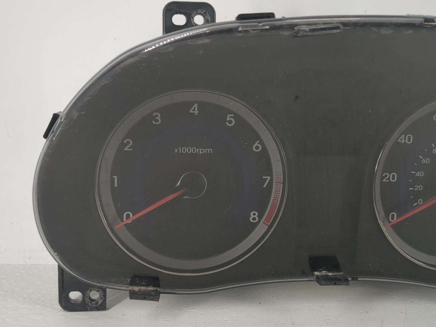 2013-2014 Hyundai Accent Instrument Cluster Speedometer Gauges P/N:94001-1R005 Fits Fits 2013 2014 OEM Used Auto Parts - Oem
