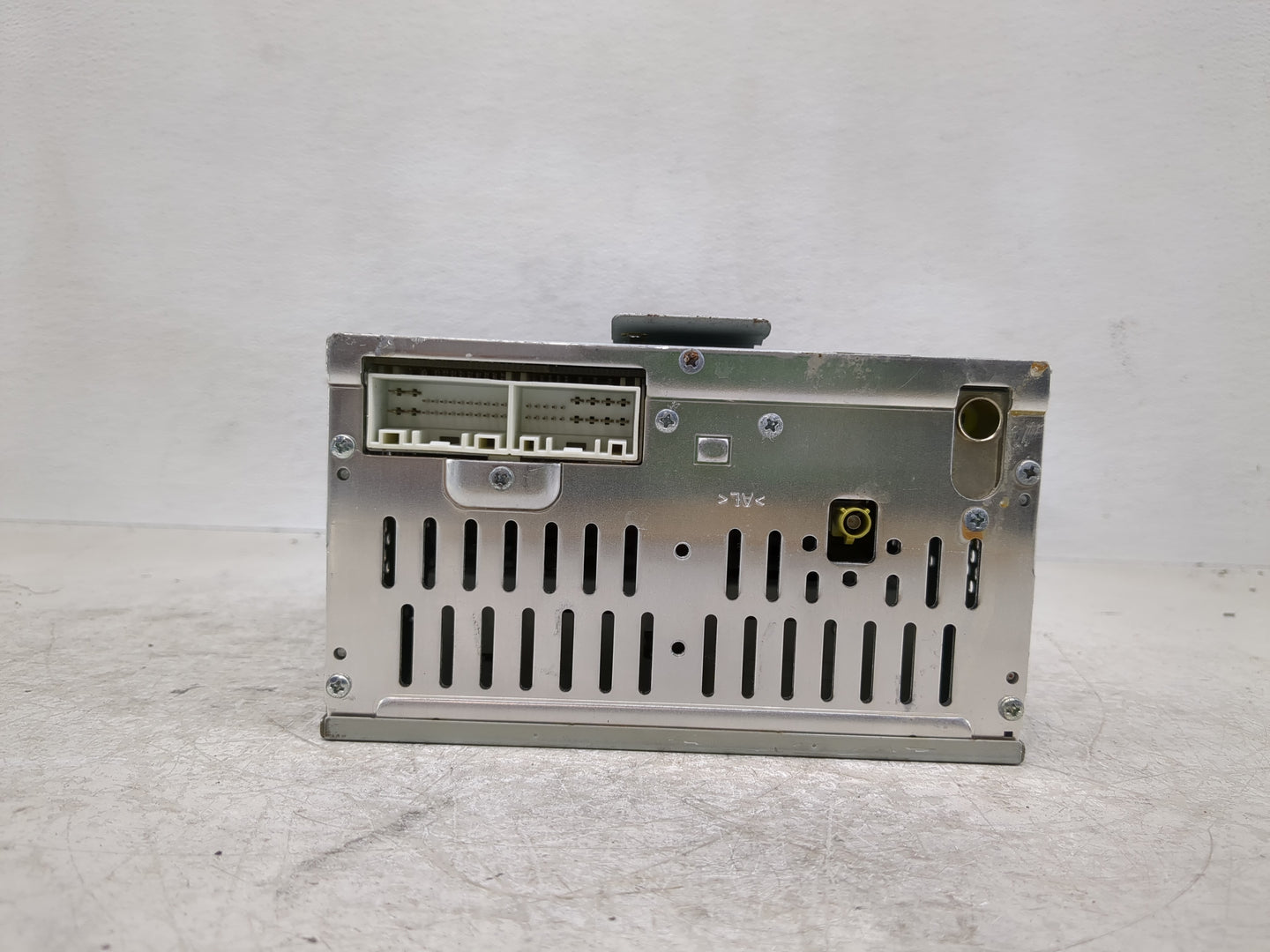 2012-2014 Hyundai Accent Radio AM FM Cd Player Receiver Replacement P/N:96170-1R1104X Fits Fits 2012 2013 2014 OEM Used Auto