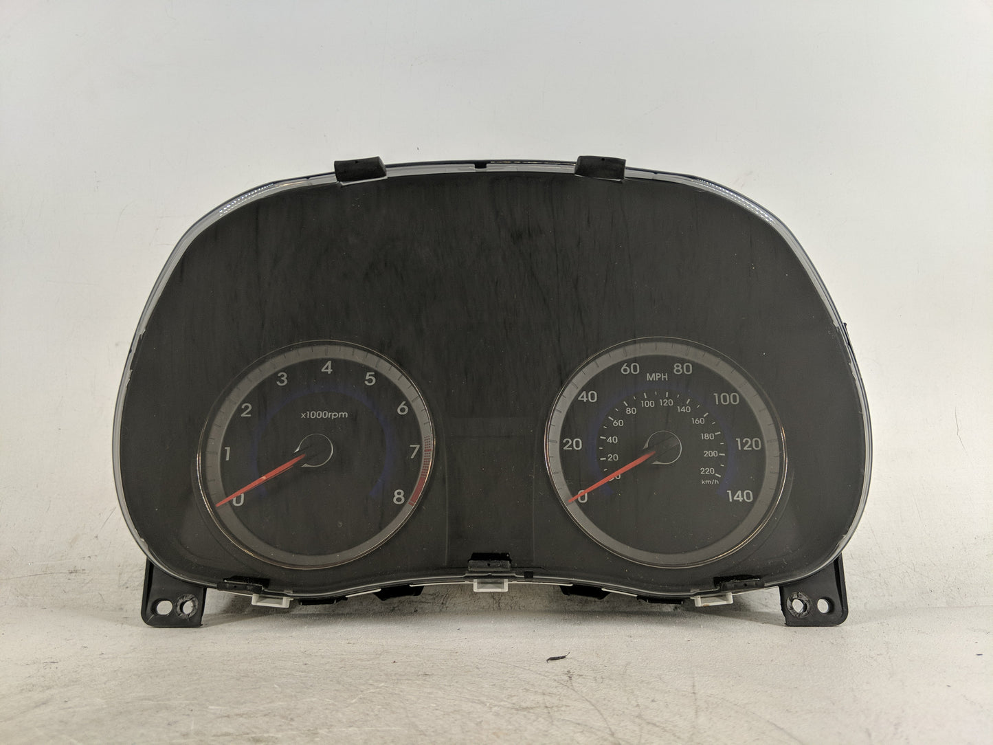 2013-2014 Hyundai Accent Instrument Cluster Speedometer Gauges P/N:94001-1R005 Fits Fits 2013 2014 OEM Used Auto Parts - Oem