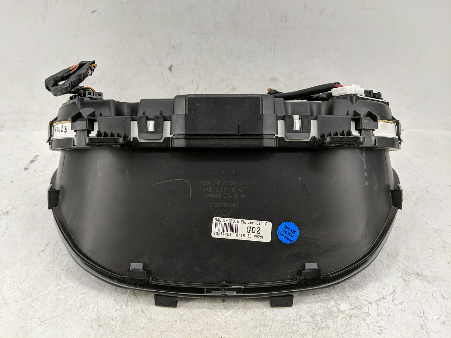 2013-2014 Hyundai Accent Instrument Cluster Speedometer Gauges P/N:94001-1R015 Fits Fits 2013 2014 OEM Used Auto Parts - Oem