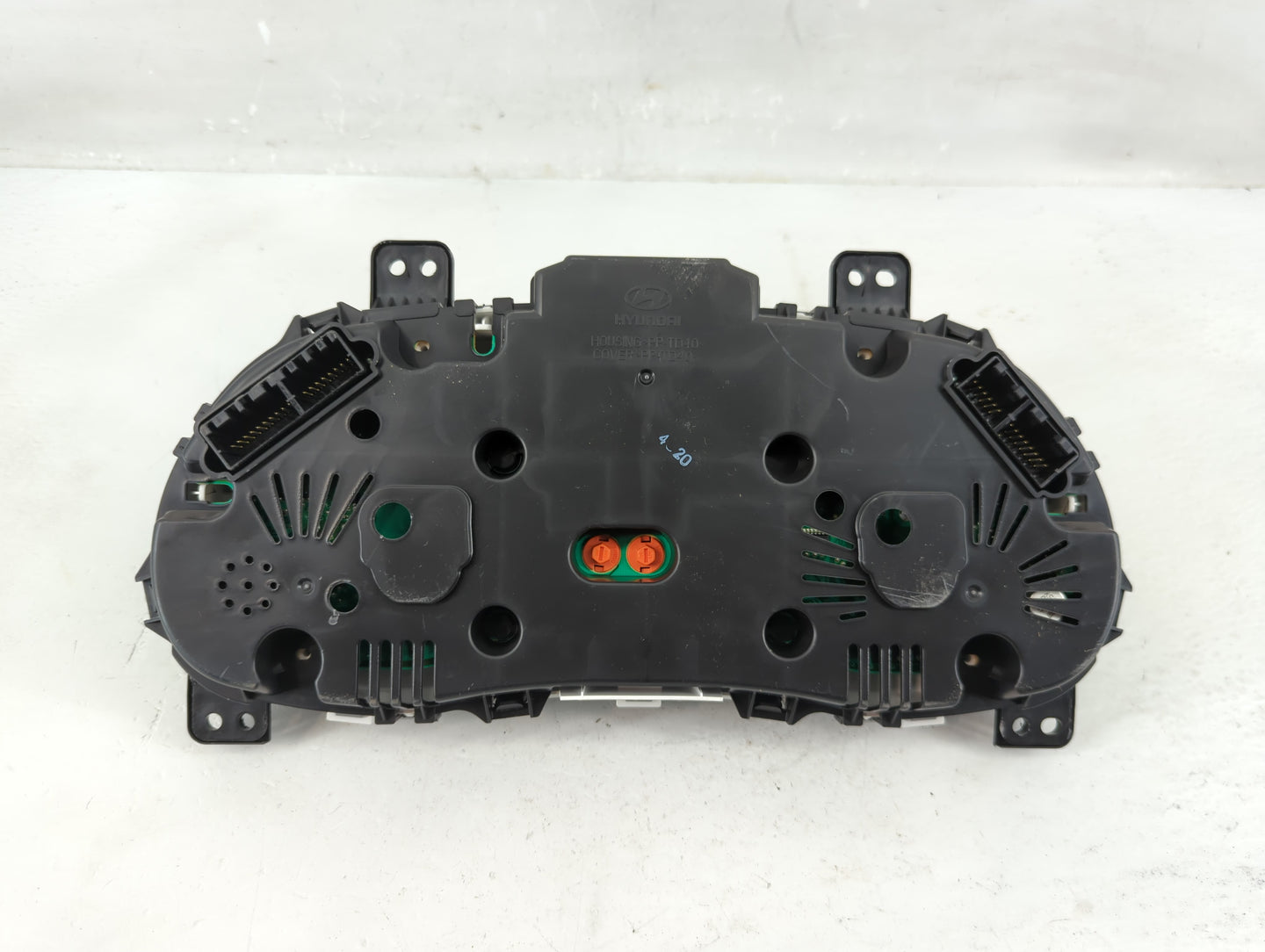 2014 Hyundai Accent Instrument Cluster Speedometer Gauges P/N:94001-1R035 Fits OEM Used Auto Parts - Oemusedautoparts1.com