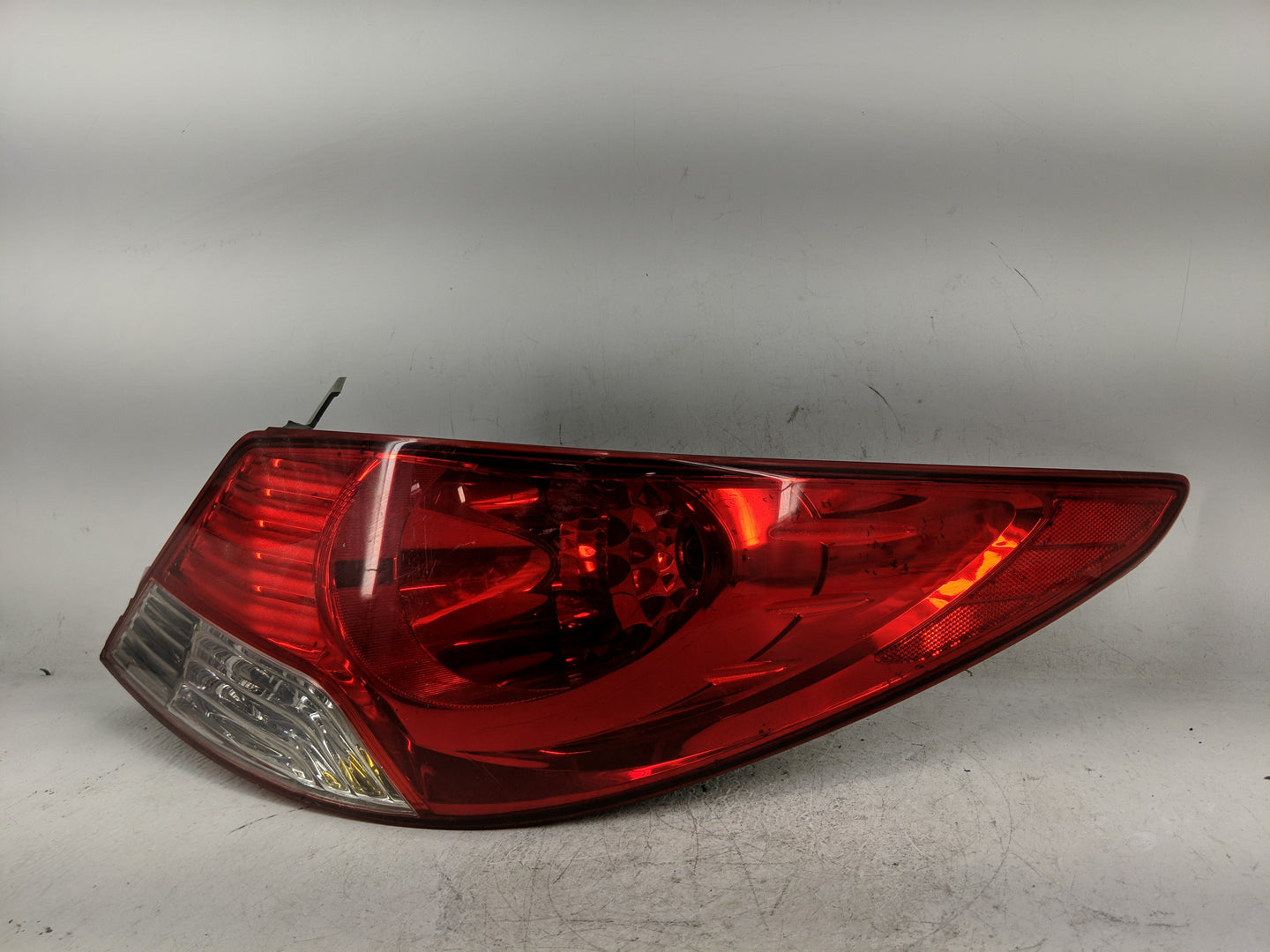 2014 Hyundai Accent Tail Light Assembly Passenger Right OEM Fits OEM Used Auto Parts - Oemusedautoparts1.com