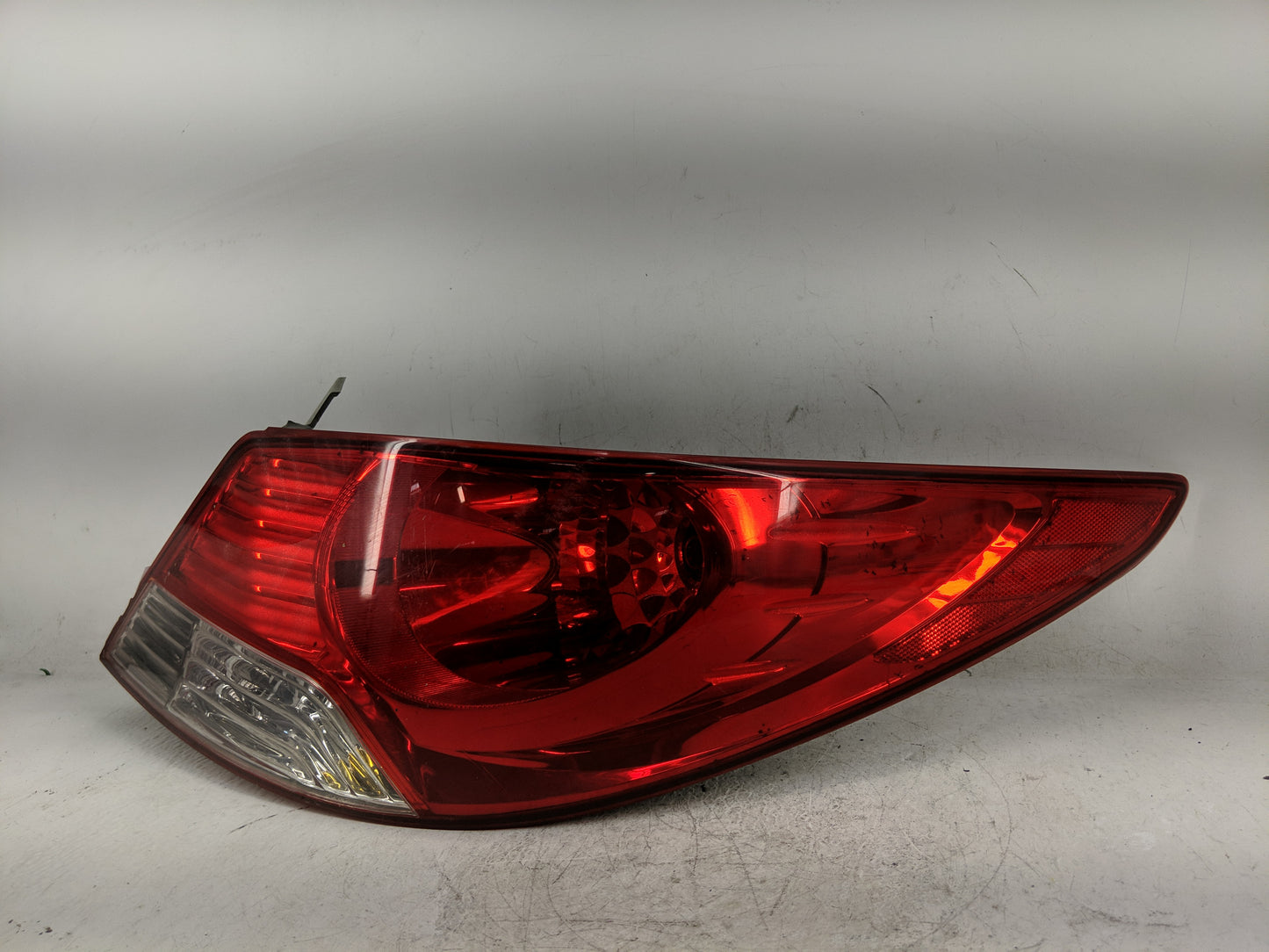 2014 Hyundai Accent Tail Light Assembly Passenger Right OEM Fits OEM Used Auto Parts - Oemusedautoparts1.com