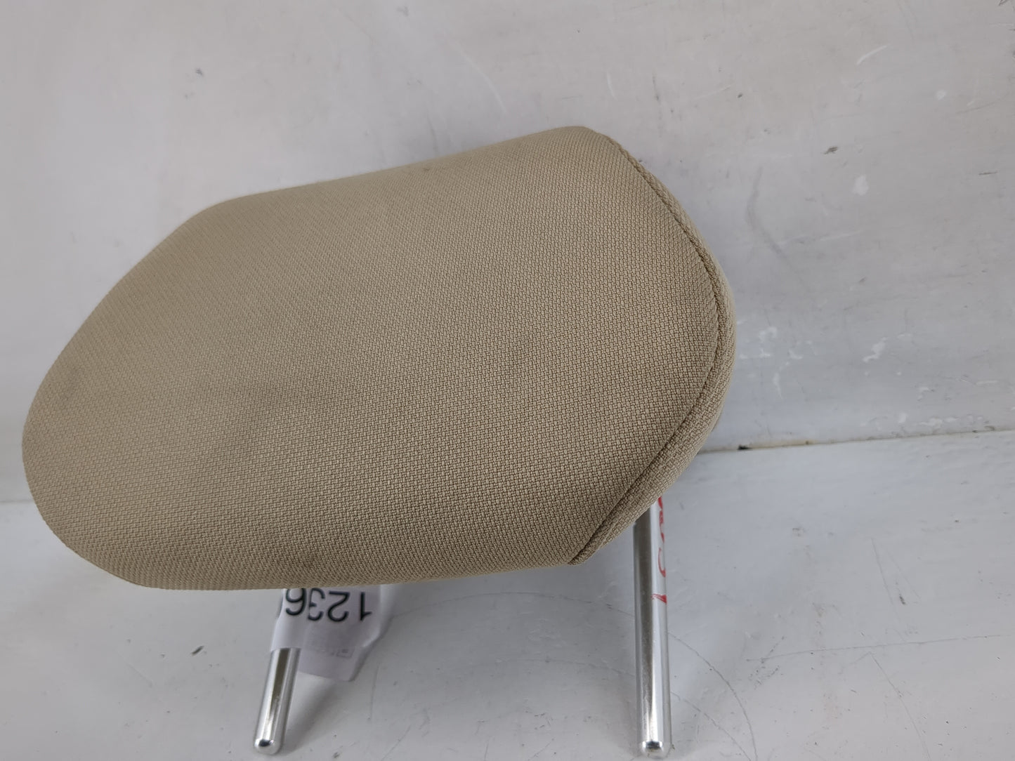 2014 Hyundai Accent Headrest Head Rest Front Driver Passenger Seat Fits OEM Used Auto Parts - Oemusedautoparts1.com