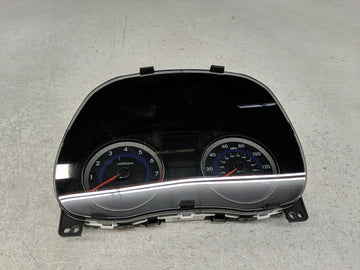 2013-2014 Hyundai Accent Instrument Cluster Speedometer Gauges P/N:94001-1R015 Fits Fits 2013 2014 OEM Used Auto Parts - Oem