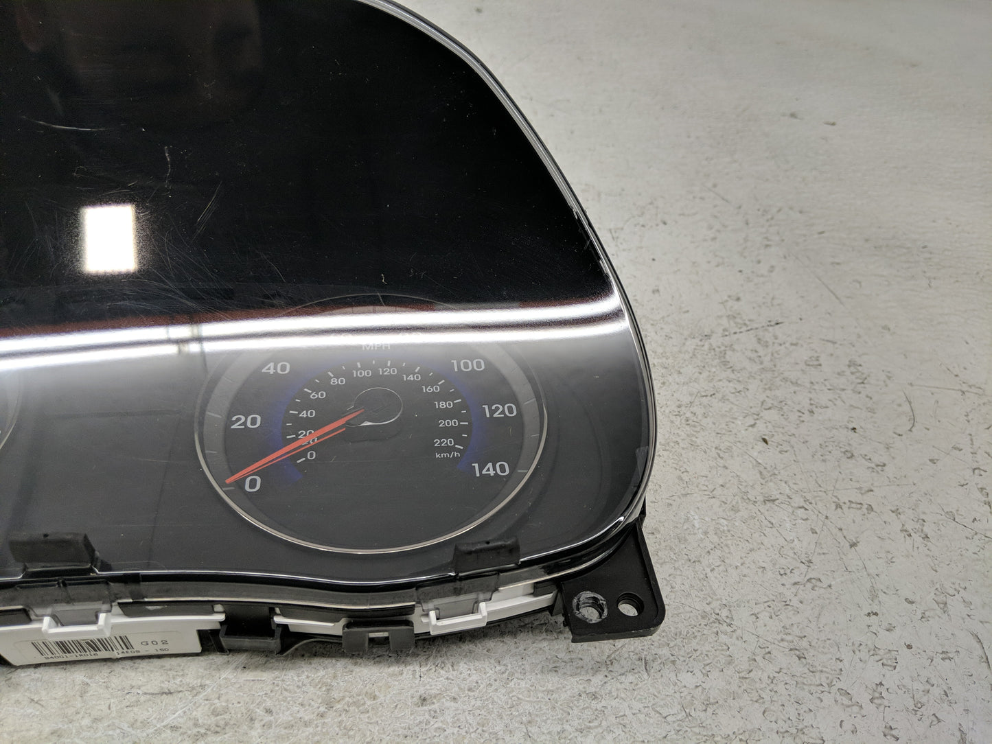 2013-2014 Hyundai Accent Instrument Cluster Speedometer Gauges P/N:94001-1R015 Fits Fits 2013 2014 OEM Used Auto Parts - Oem