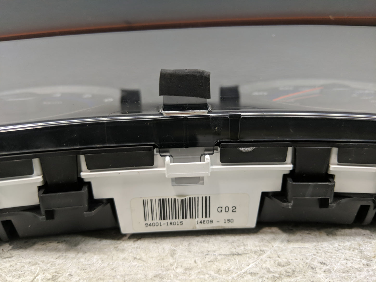 2013-2014 Hyundai Accent Instrument Cluster Speedometer Gauges P/N:94001-1R015 Fits Fits 2013 2014 OEM Used Auto Parts - Oem